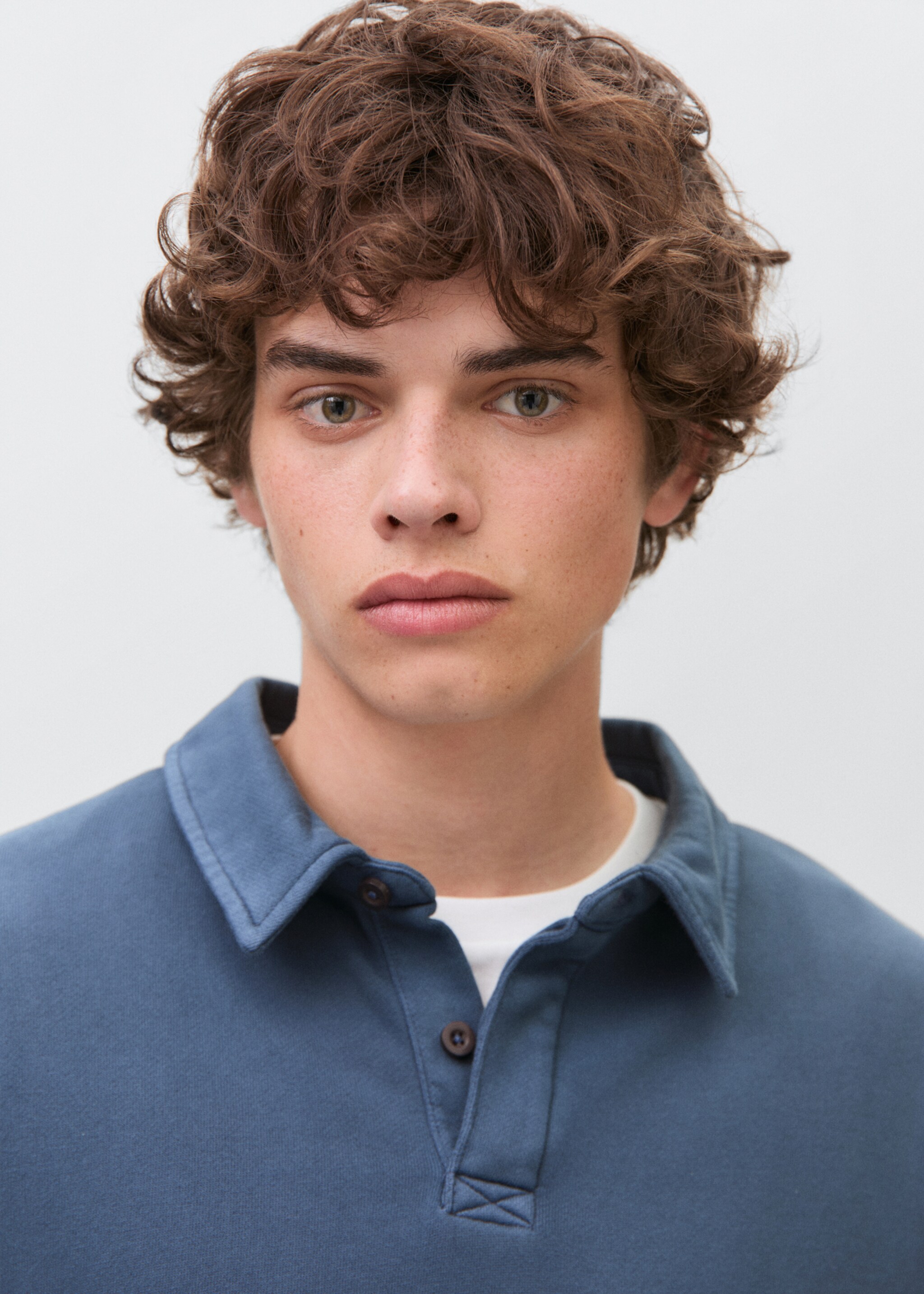 Sweatshirt mit Poloshirt-Kragen - Detail des Artikels 1