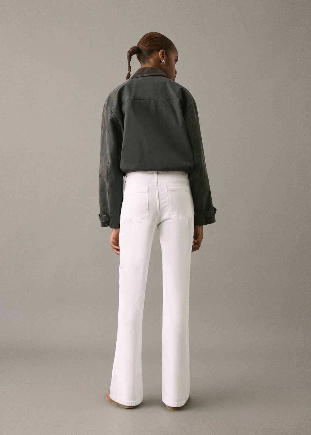 Flared jeans with pocket