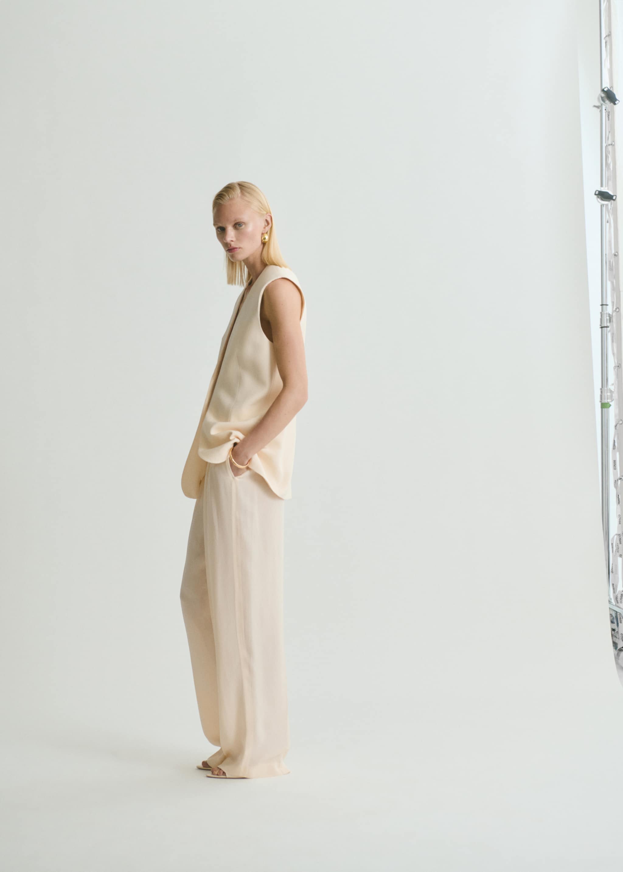 Pantalon costume droit fluide - Détail de l'article 1
