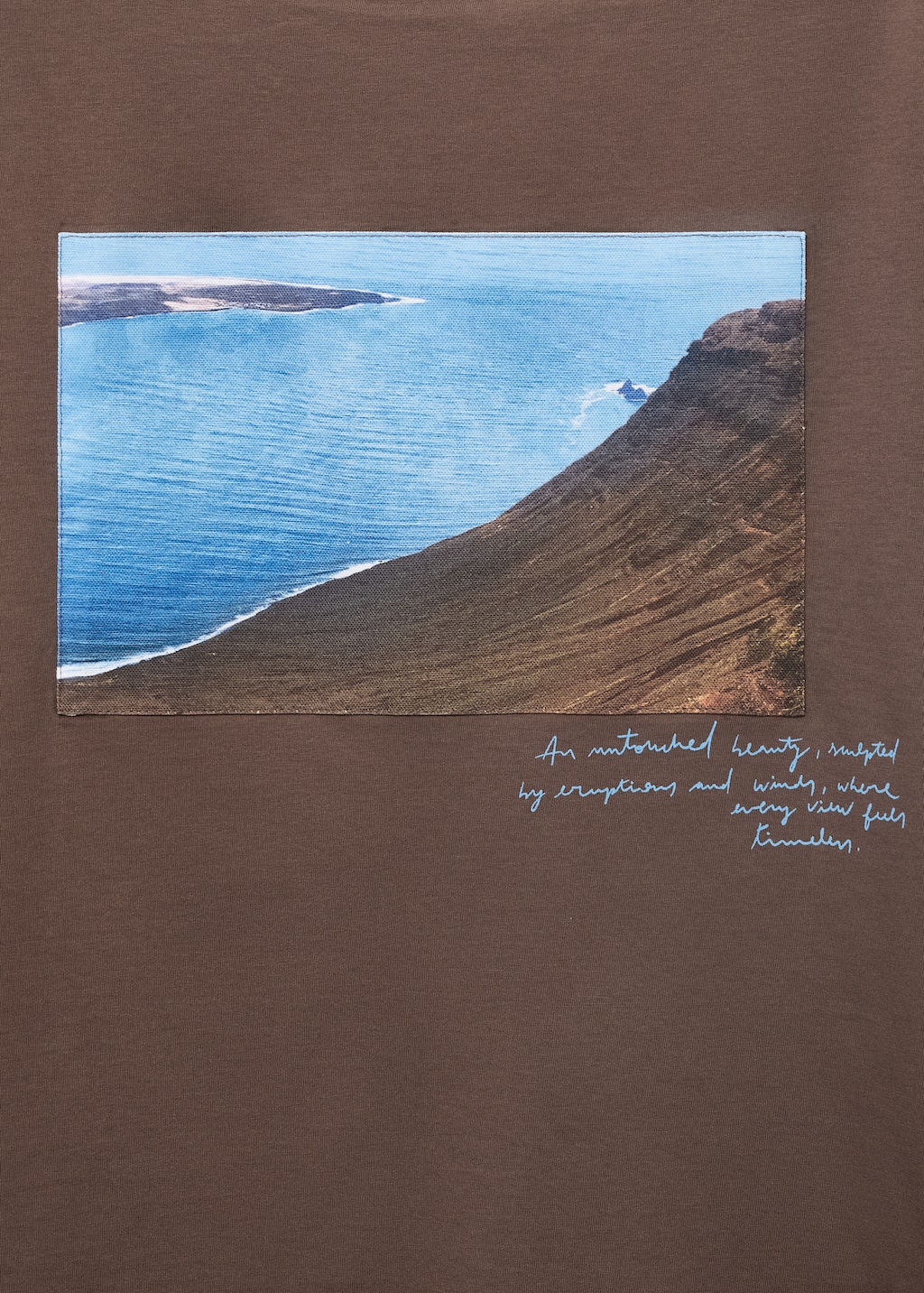 T-shirt with printed patch