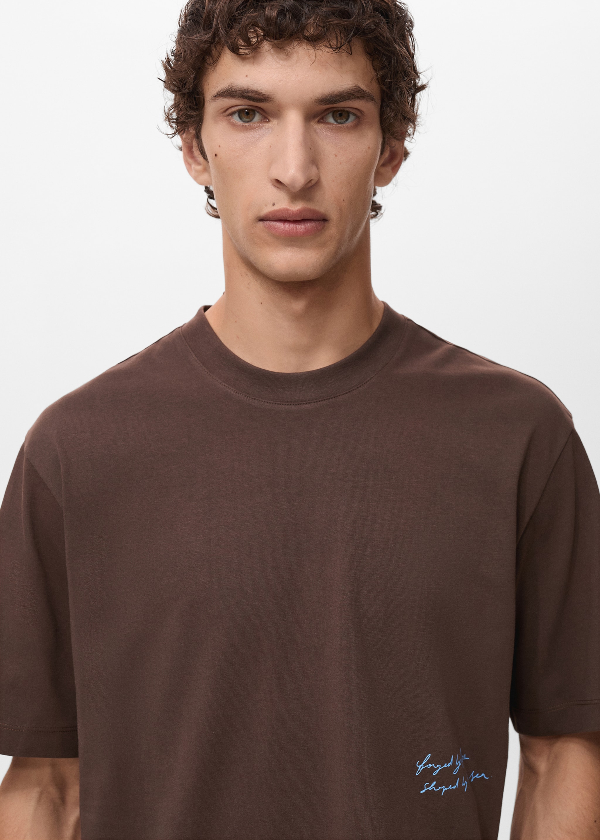 T-shirt met bedrukte patch - Detail van het artikel 1