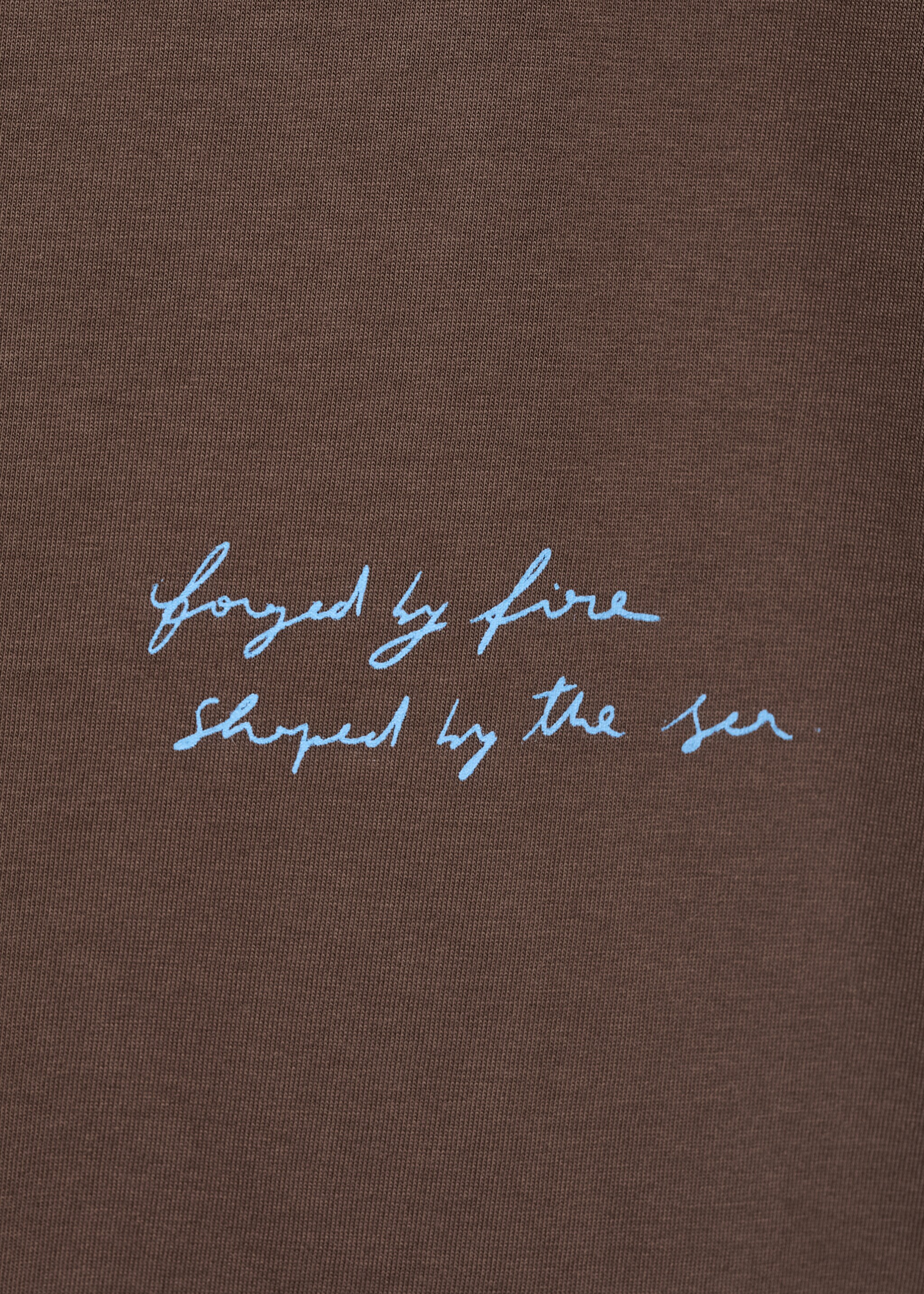 T-shirt met bedrukte patch - Detail van het artikel 8