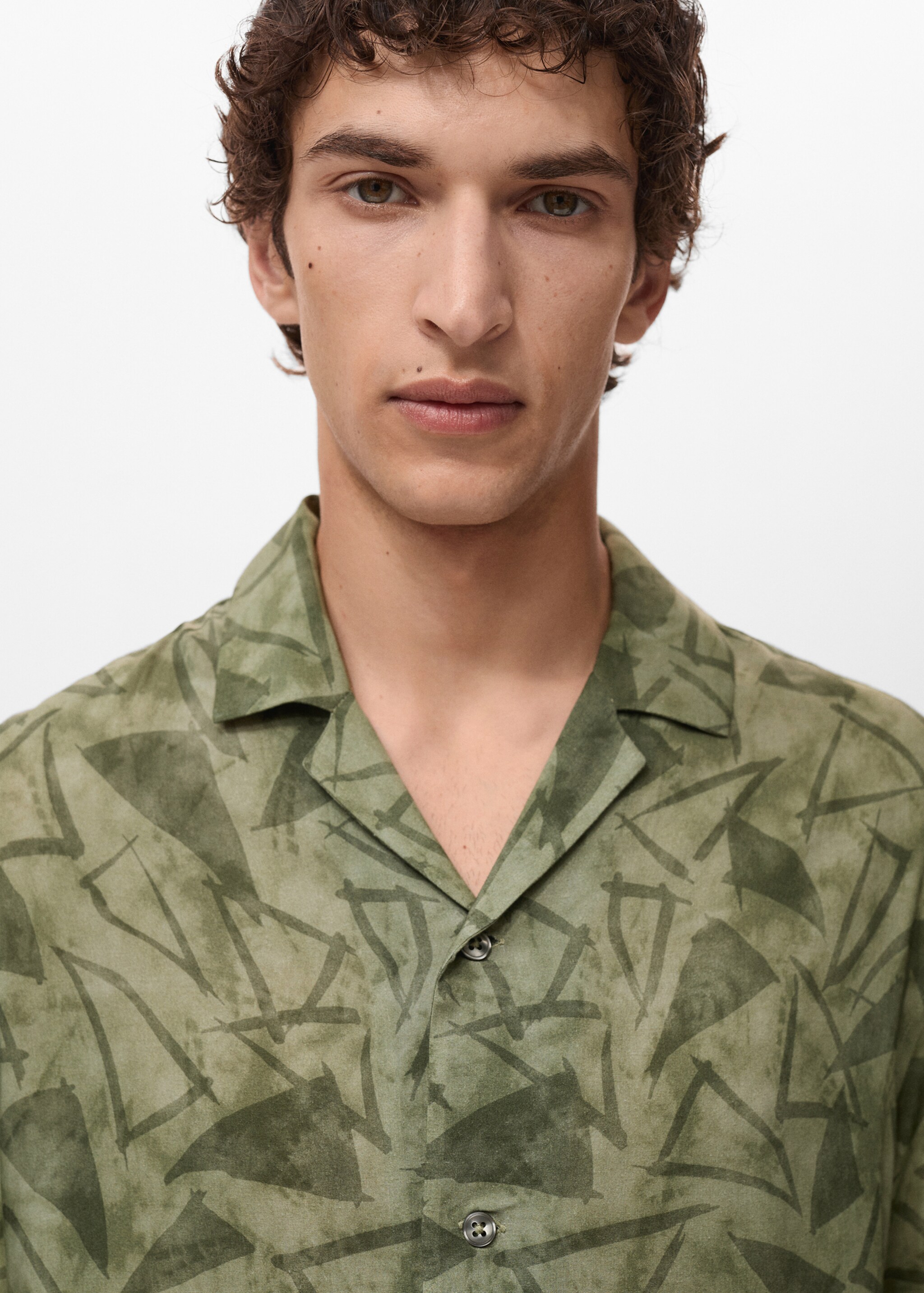 Printed bowling shirt - Details of the article 1