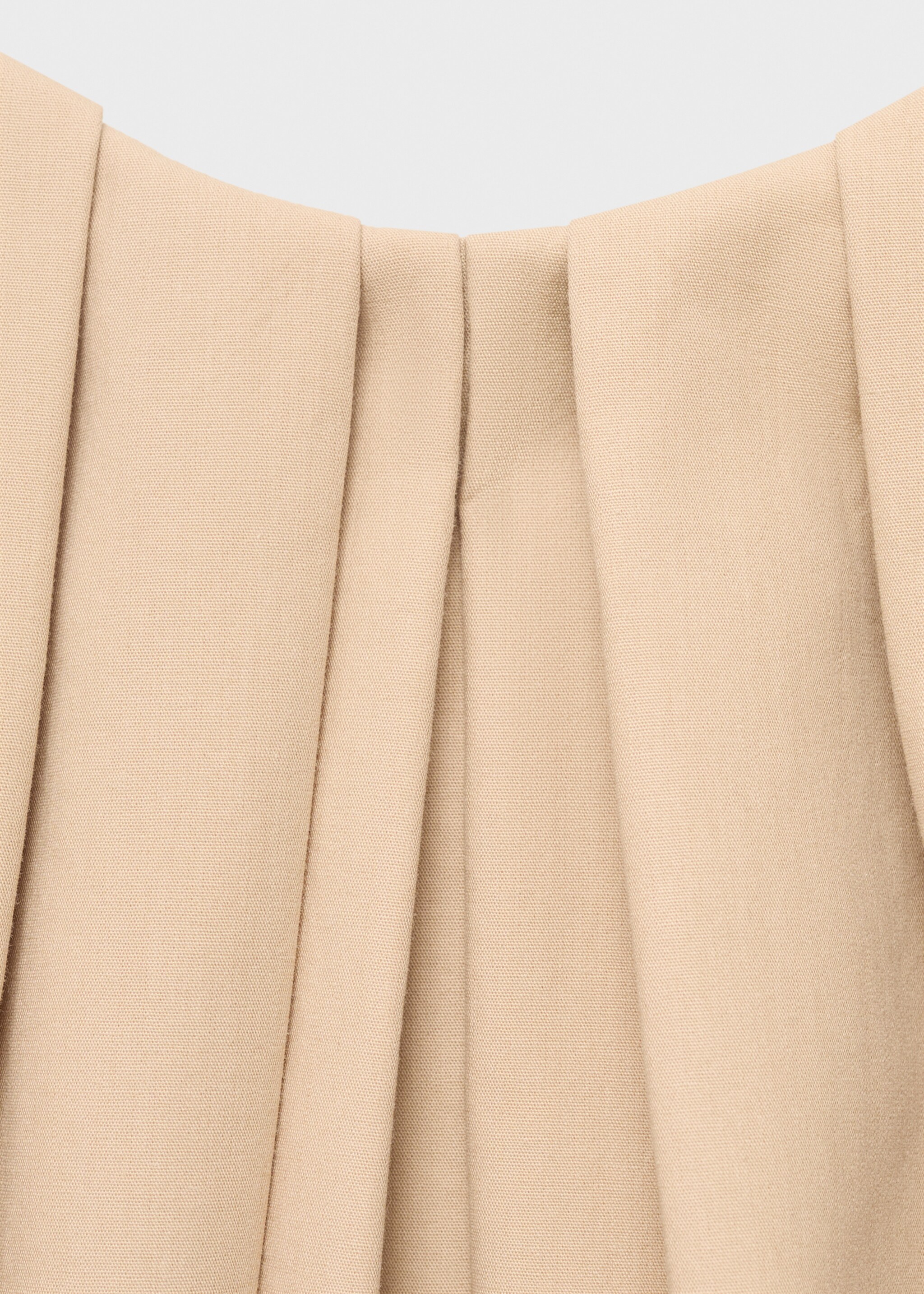 Long dress with sweetheart neckline - Details of the article 8