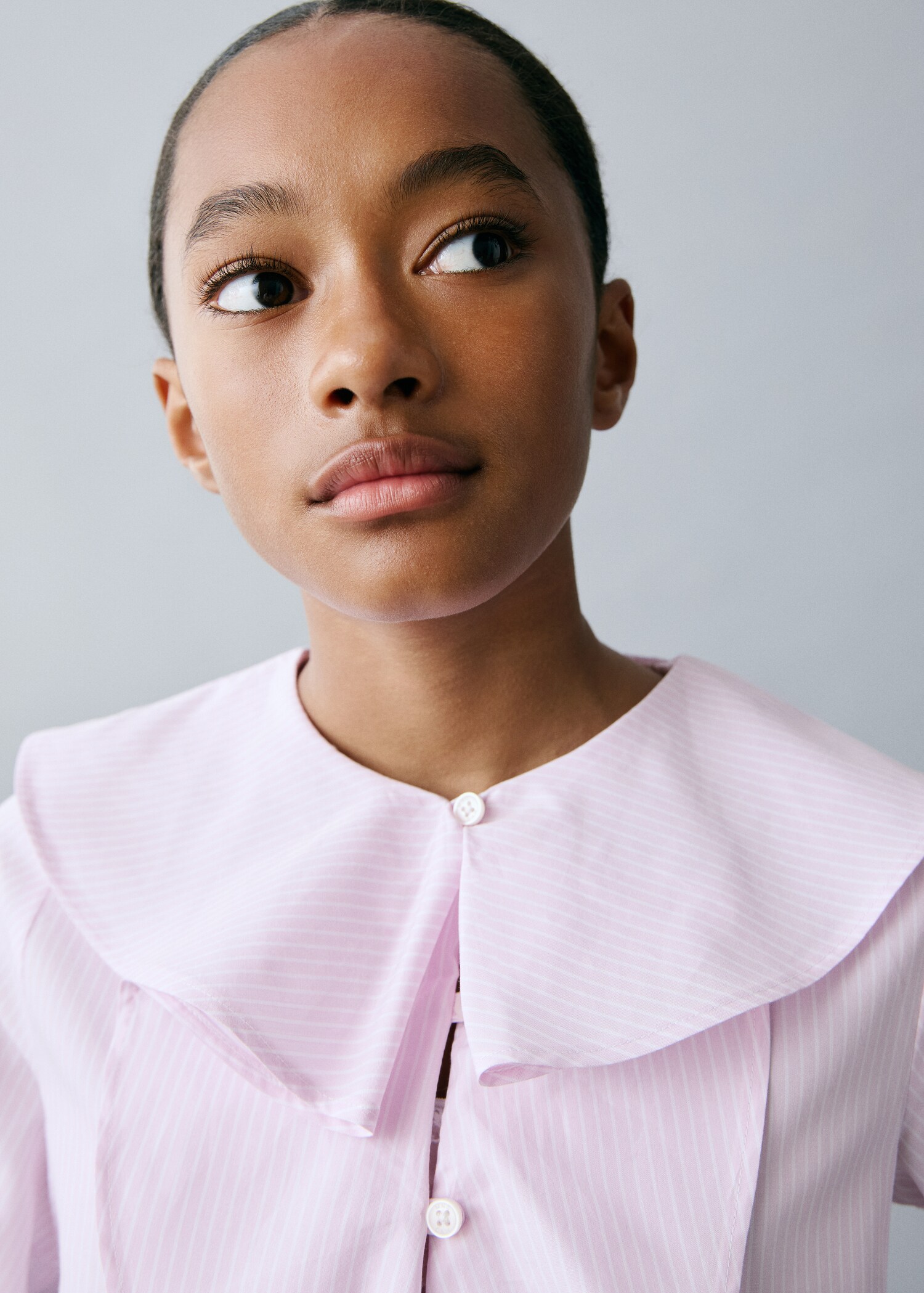 Shirt with ruffle detail - Details of the article 1
