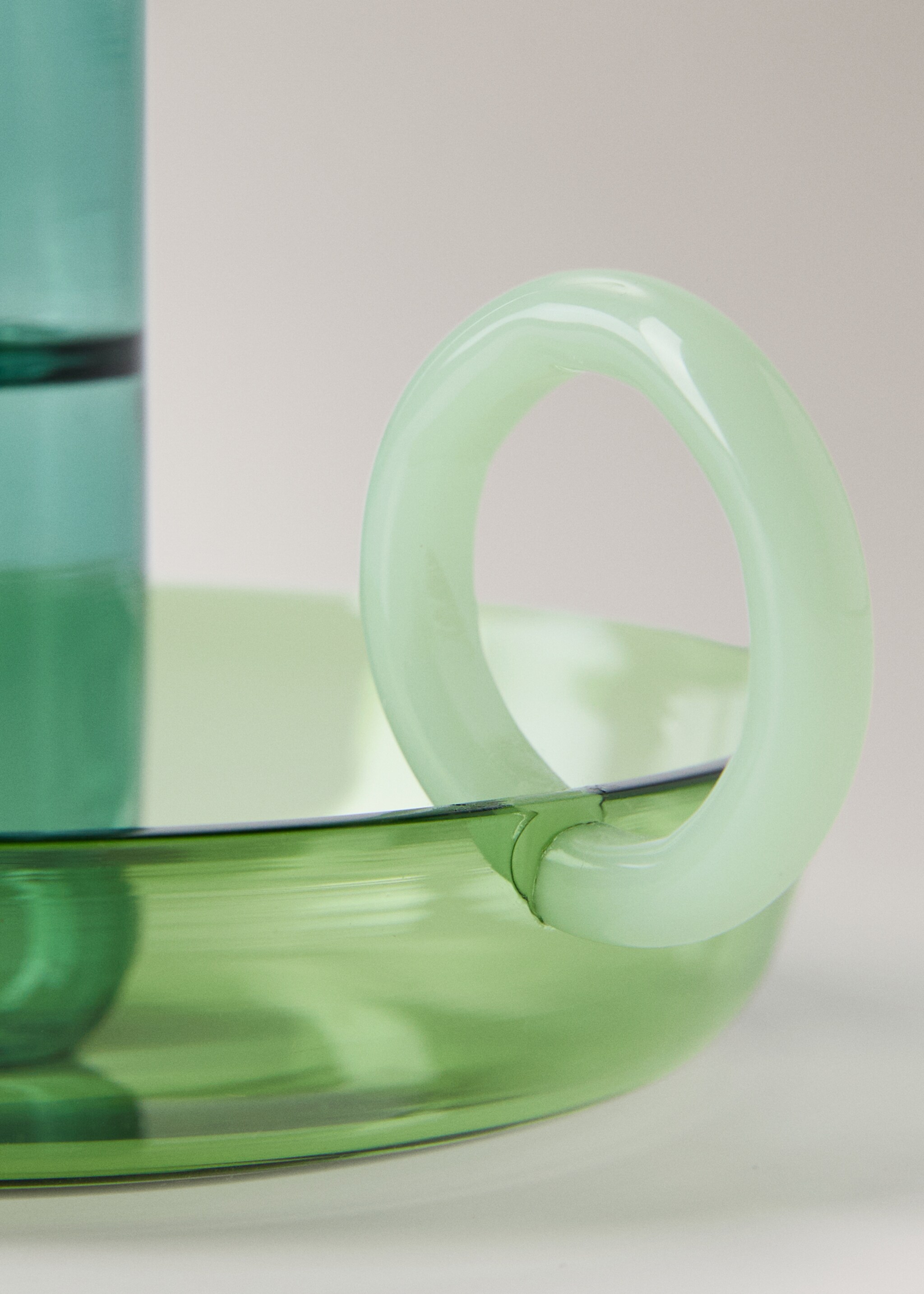 Borosilicate candelabra with two-tone handle - Details of the article 2, Green. Ref: 17021527-00.