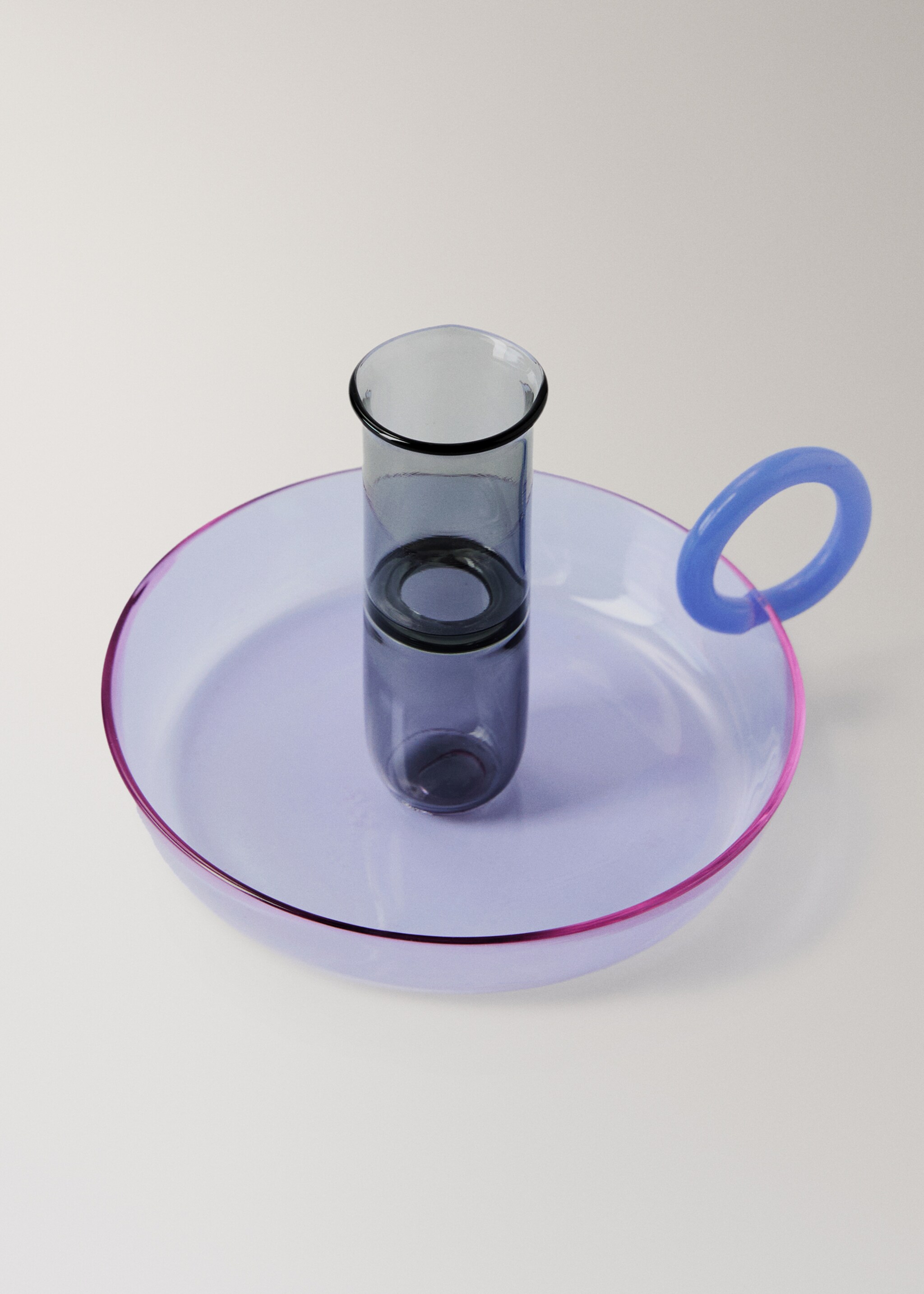 Borosilicate candelabra with two-tone handle - Details of the article 1, Lilac. Ref: 17021527-00.