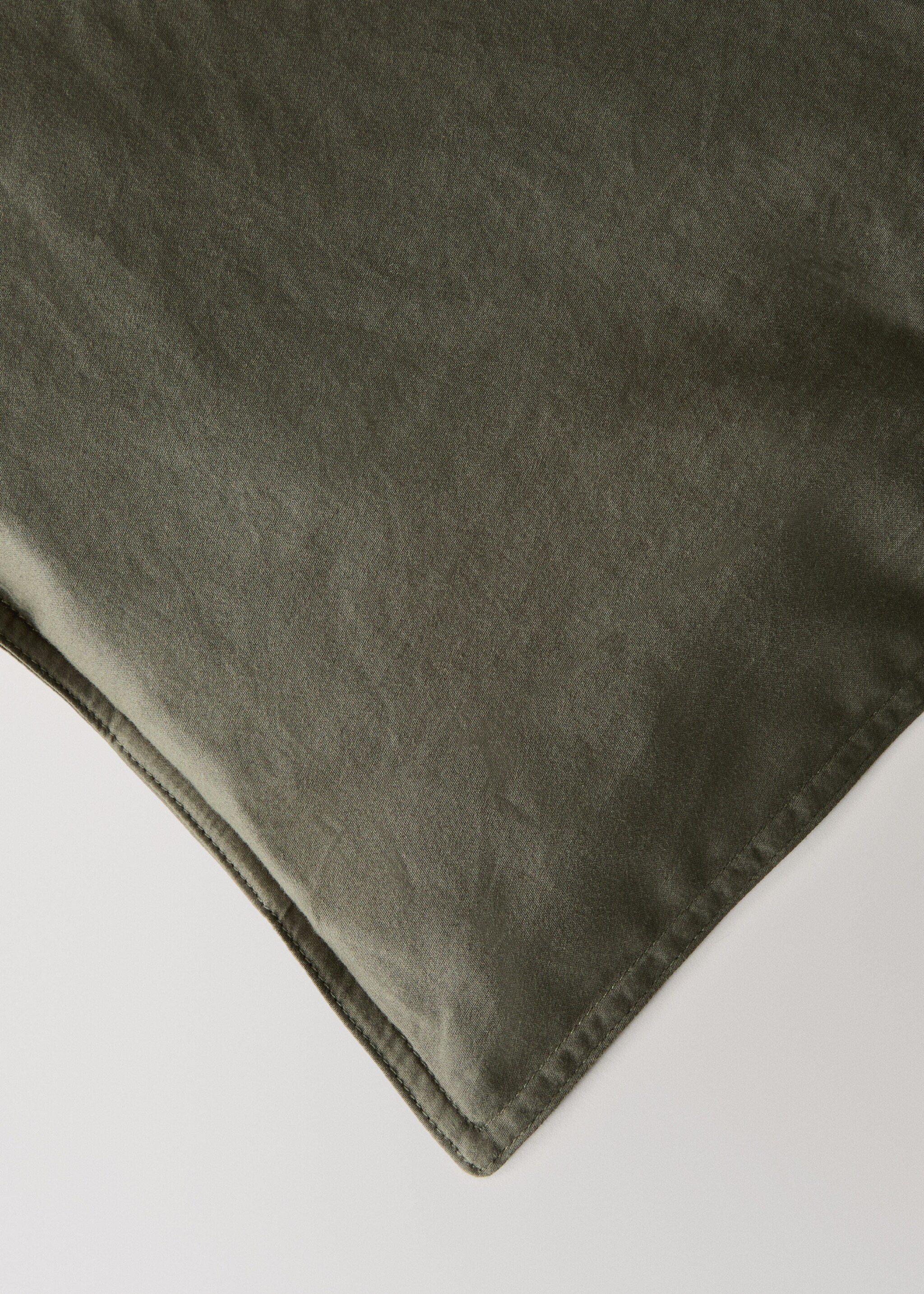 Washed satin cotton double-stitched duvet cover Queen bed - Details of the article 3, Olive Green. Ref: 17021538-00.