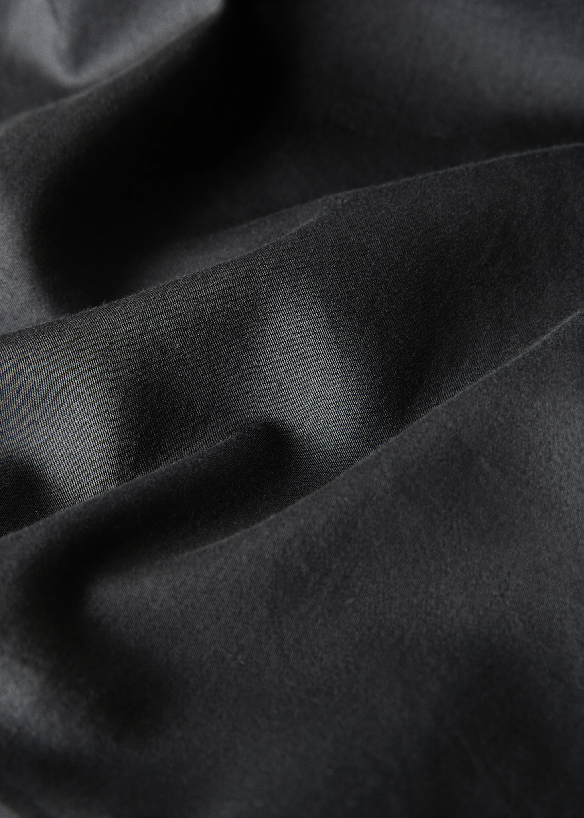 Bettbezug aus Baumwollsatin, zweifach gewaschen, gesteppt, 150/160 cm - Detail des Artikels 3, Anthrazit. Ref: 17021539-00.