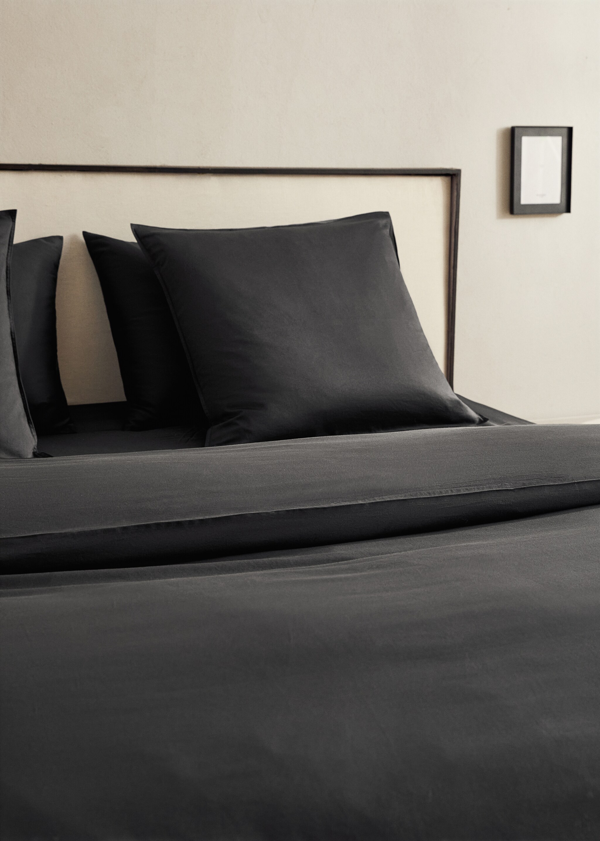 Bettbezug aus Baumwollsatin, zweifach gewaschen, gesteppt, 150/160 cm - Detail des Artikels 7, Anthrazit. Ref: 17021539-00.