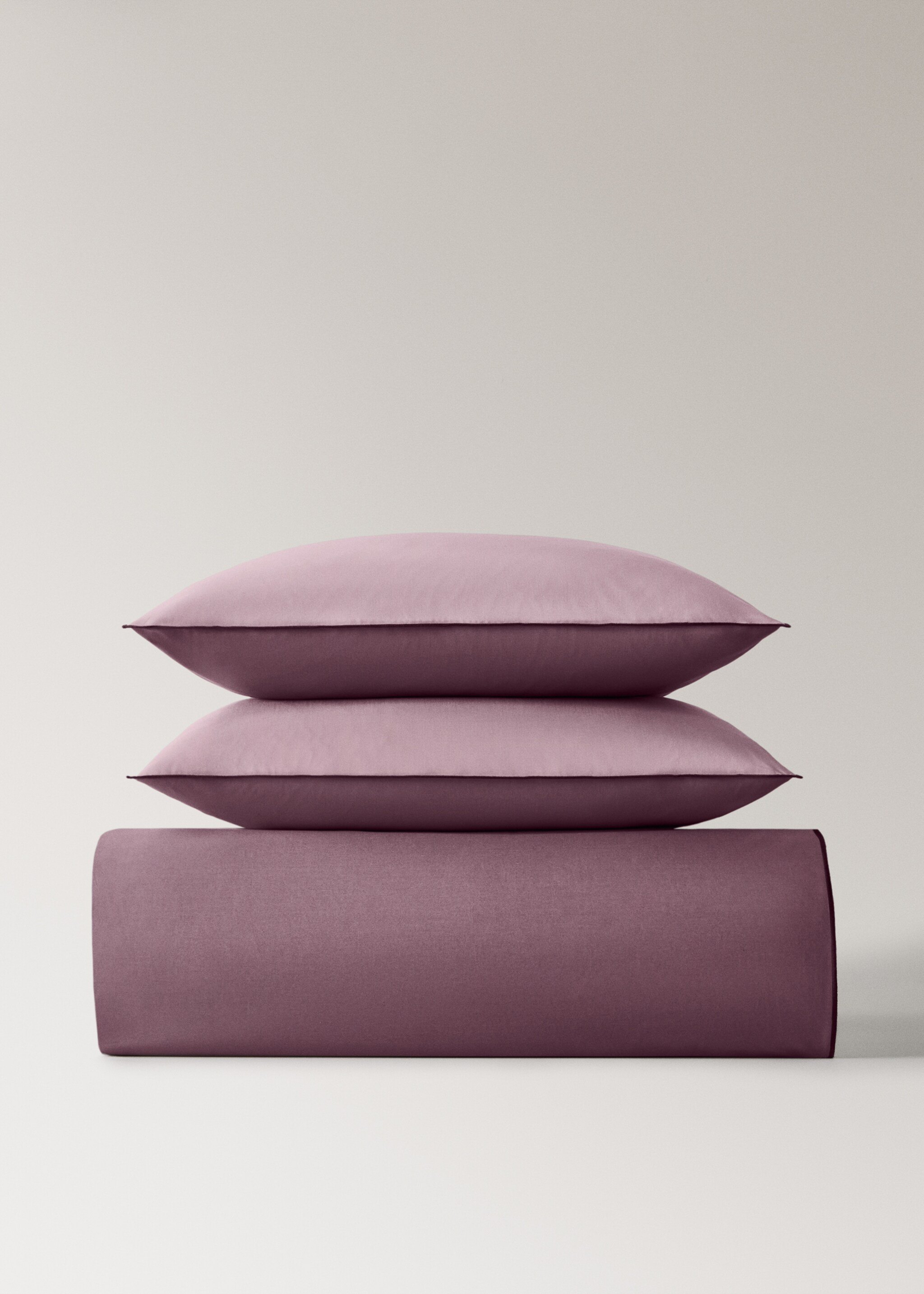 200-thread count percale cotton duvet cover with contrasting overlock for 180/200 cm bed - Details of the article 4, Plum. Ref: 17021552-00.