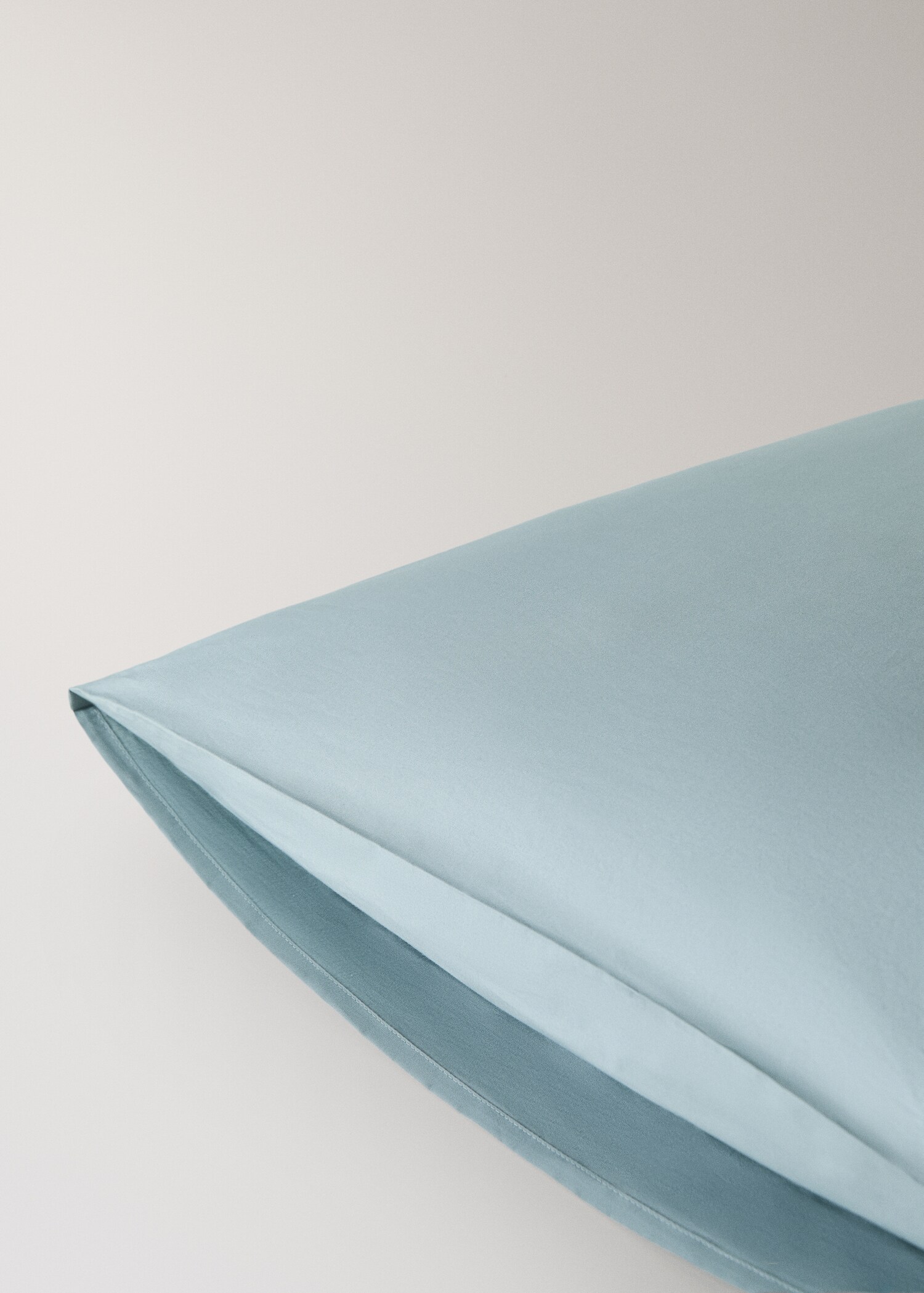 Two cotton percale pillowcases 60x60cm - Details of the article 2