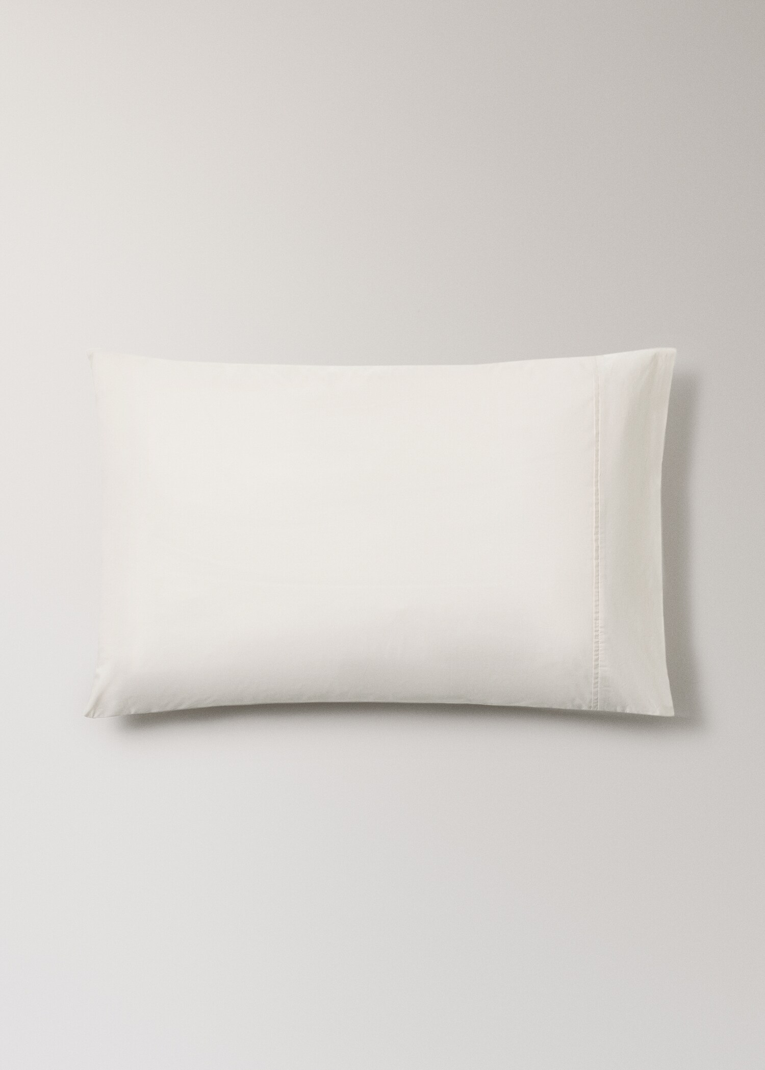 Two 300-thread count cotton percale pillowcases 50x75 cm - Article without model