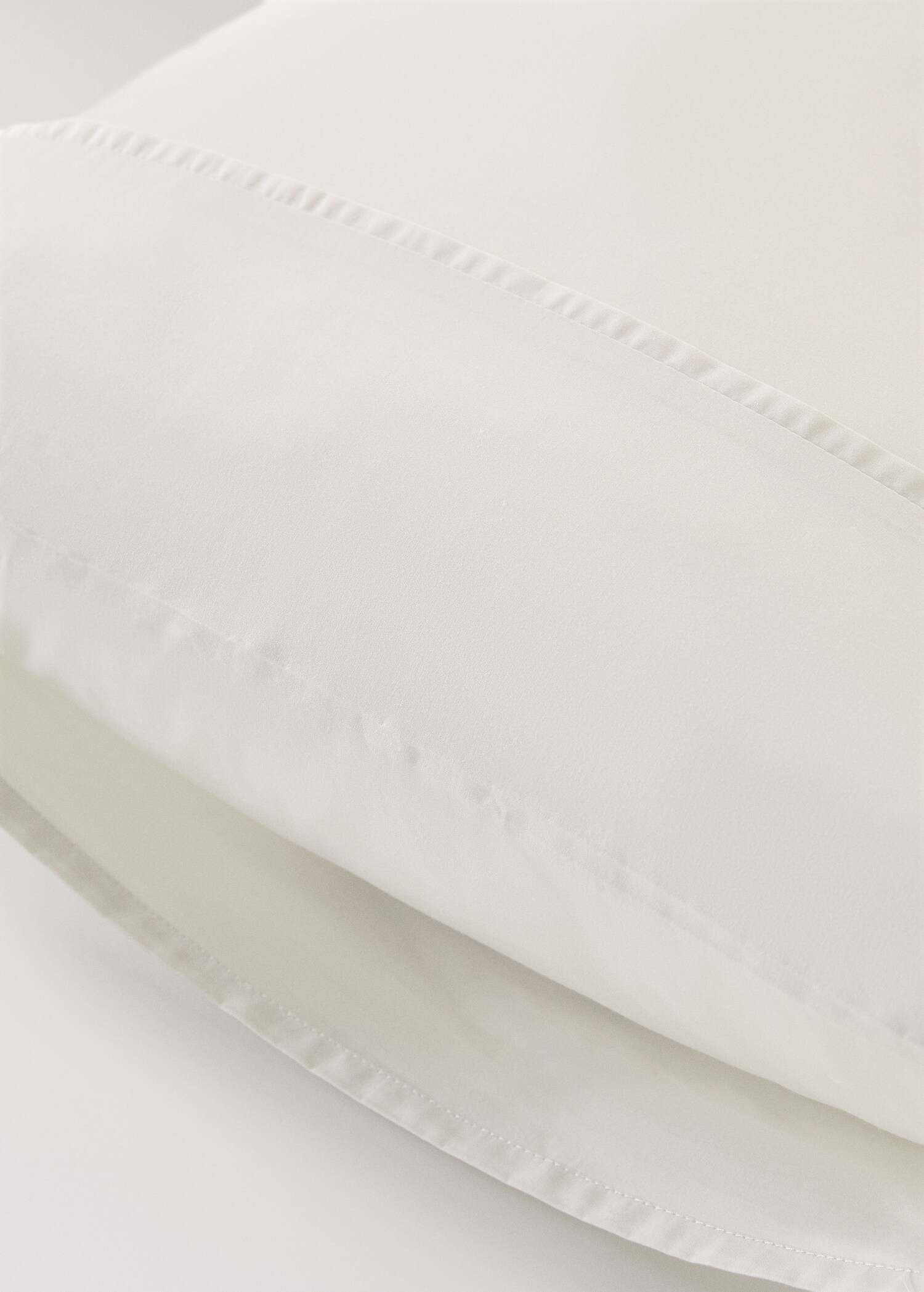 Two 300-thread count cotton percale pillowcases 50x75 cm - Details of the article 2