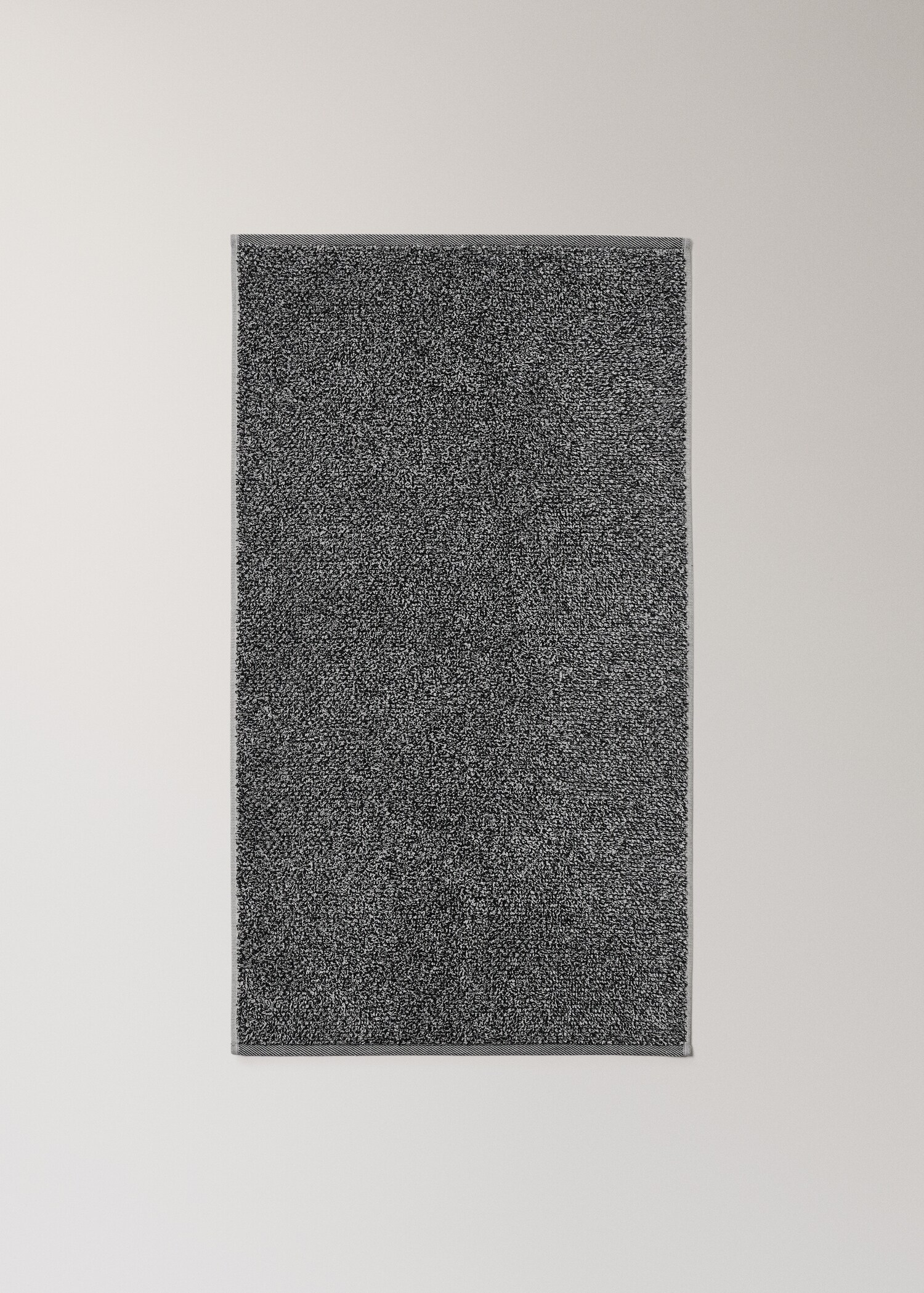 Cotton-blend two-tone washbasin towel - Details of the article 4