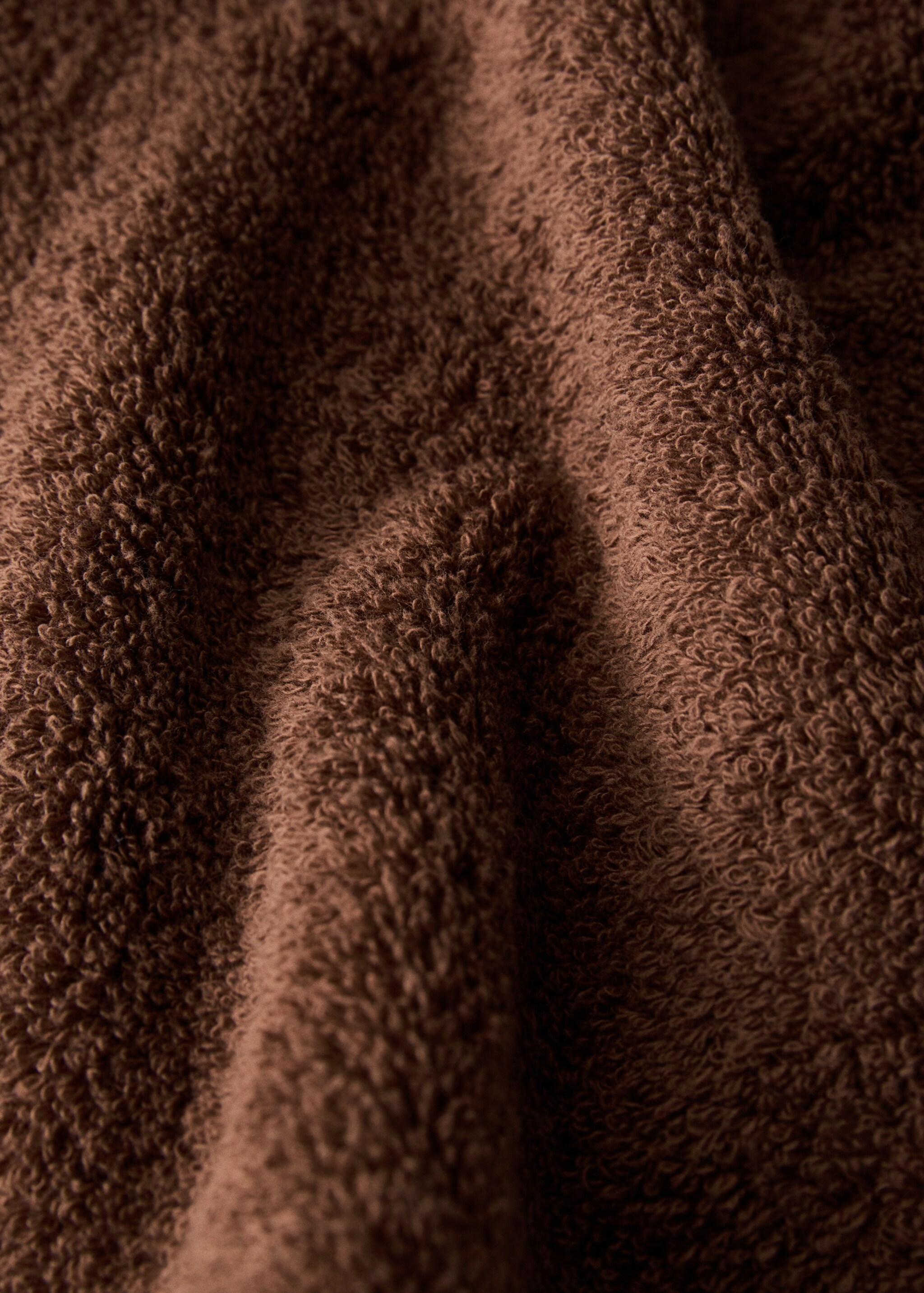 Soft cotton towel - Details of the article 1, Tobacco Brown. Ref: 17021596-00.