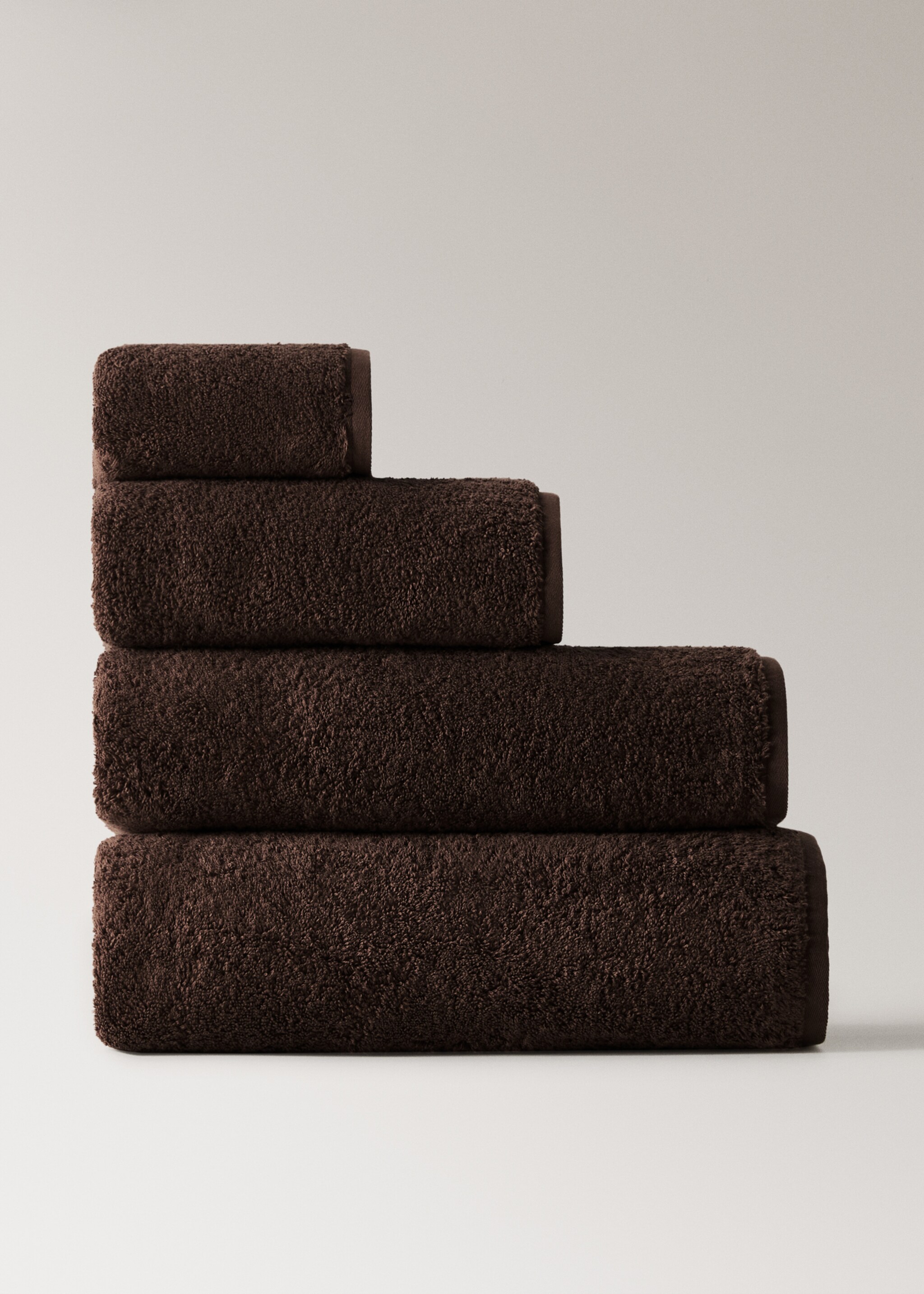 Soft cotton washbasin towel - Article without model, Chocolate. Ref: 17021597-00.