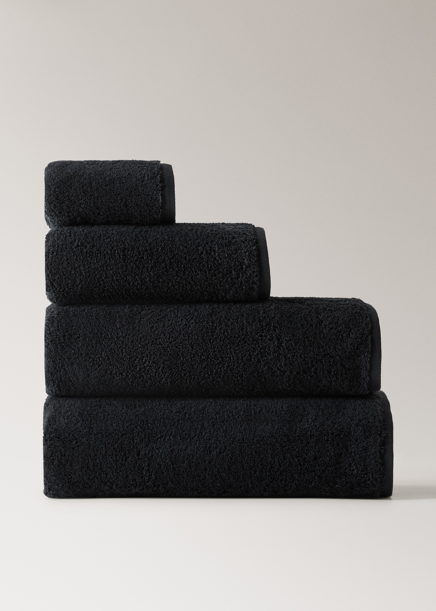 Soft cotton washbasin towel - Article without model