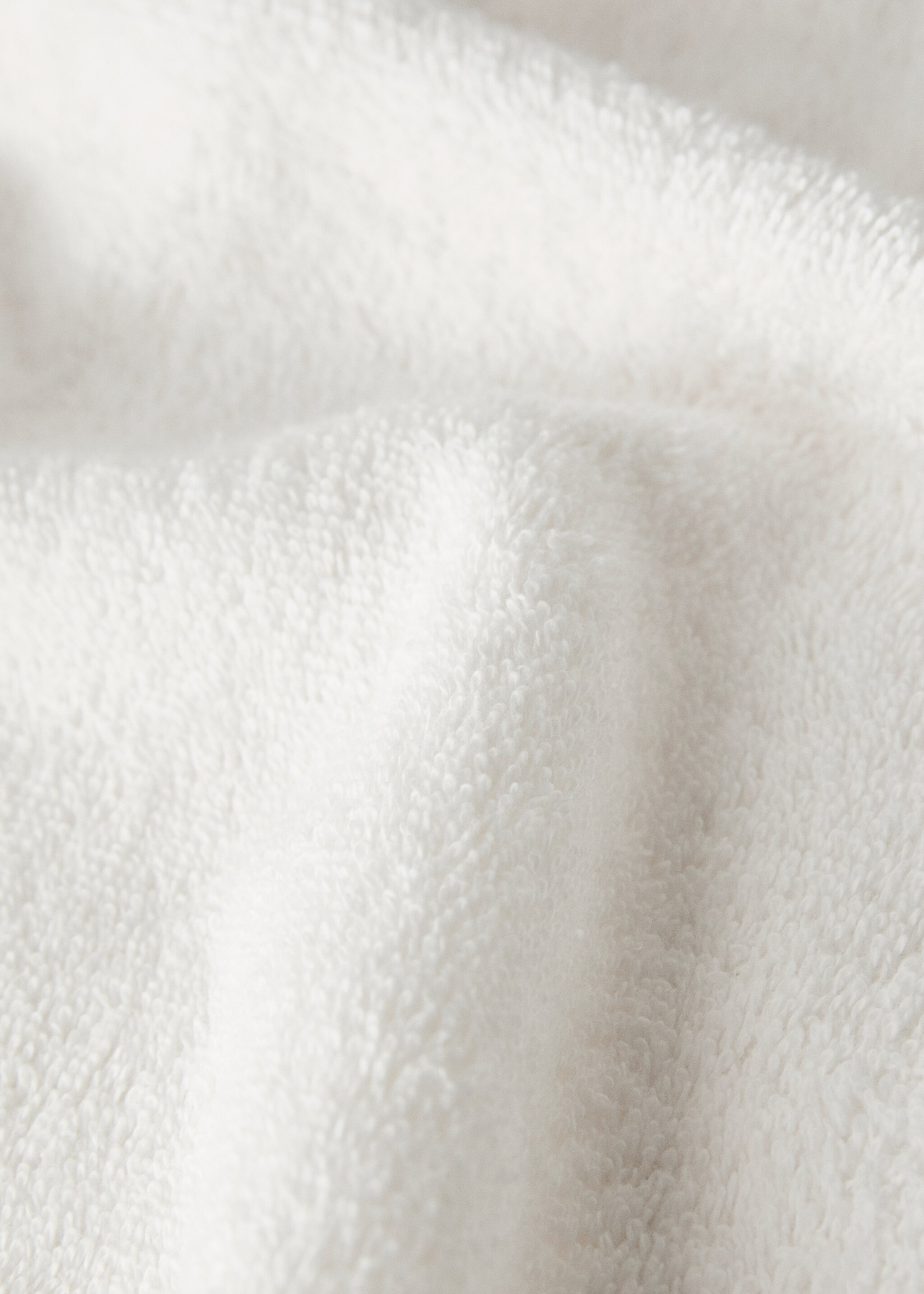 Bath towel with striped trim - Details of the article 1, Sand. Ref: 17021602-00.