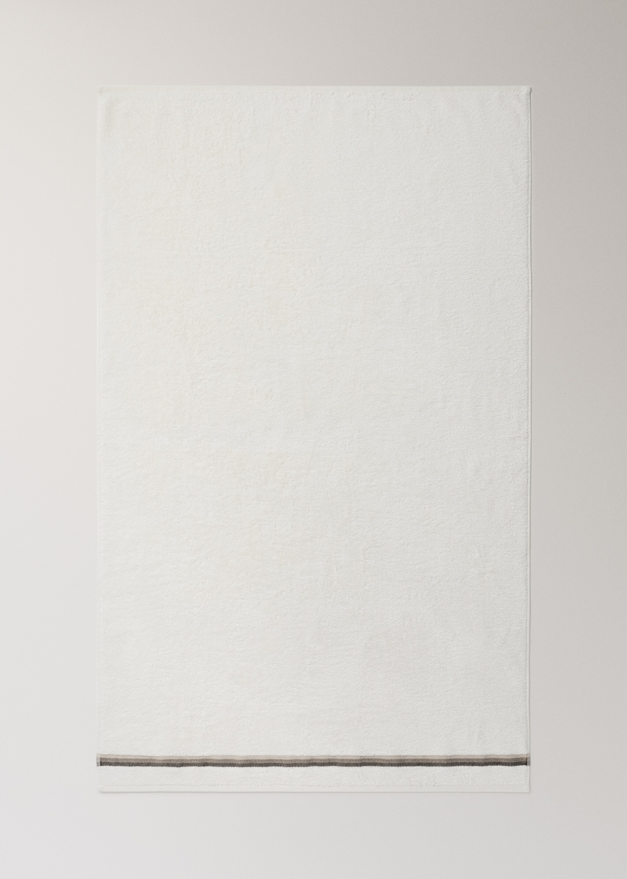 Bath towel with striped trim - Details of the article 3, Sand. Ref: 17021602-00.
