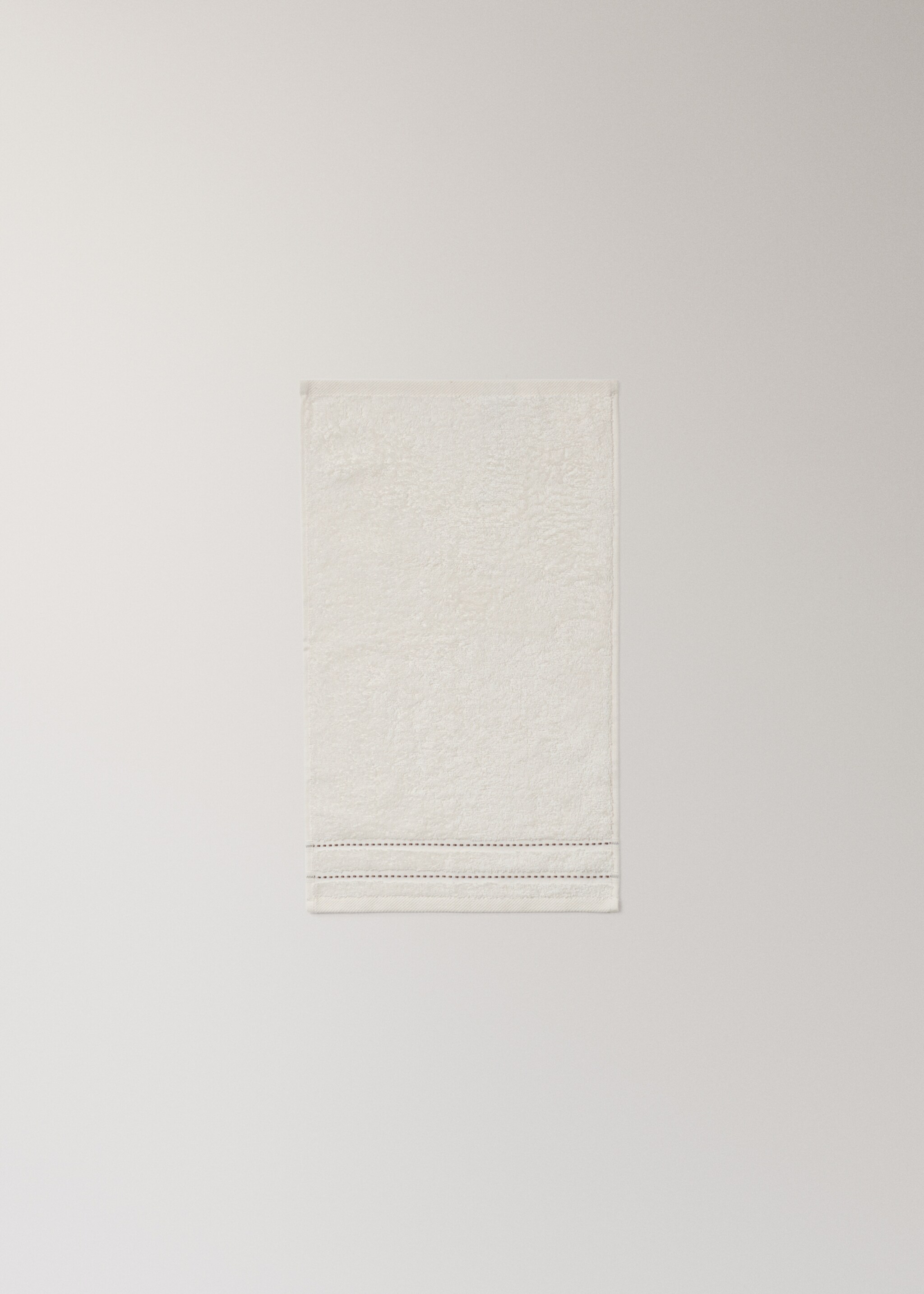 Cotton embroidered dot hand towel - Details of the article 3, Off White. Ref: 17021605-00.