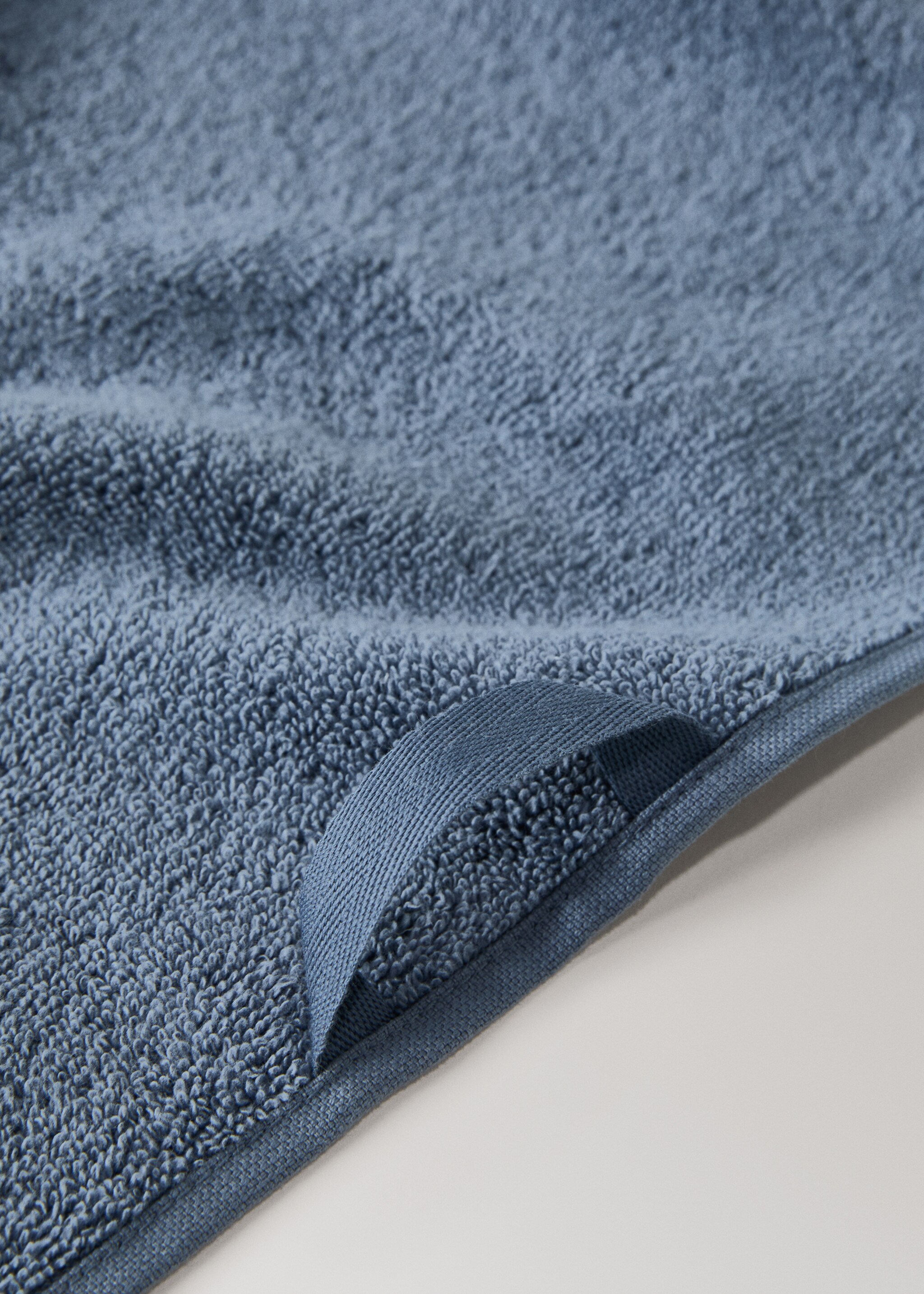 Katoenen badhanddoek - Detail van het artikel 2, Blauw. Ref: 17021613-00.
