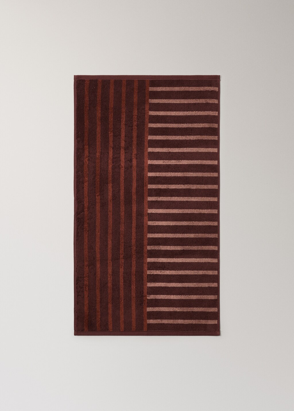 Cotton washbasin towel with two-tone stripes