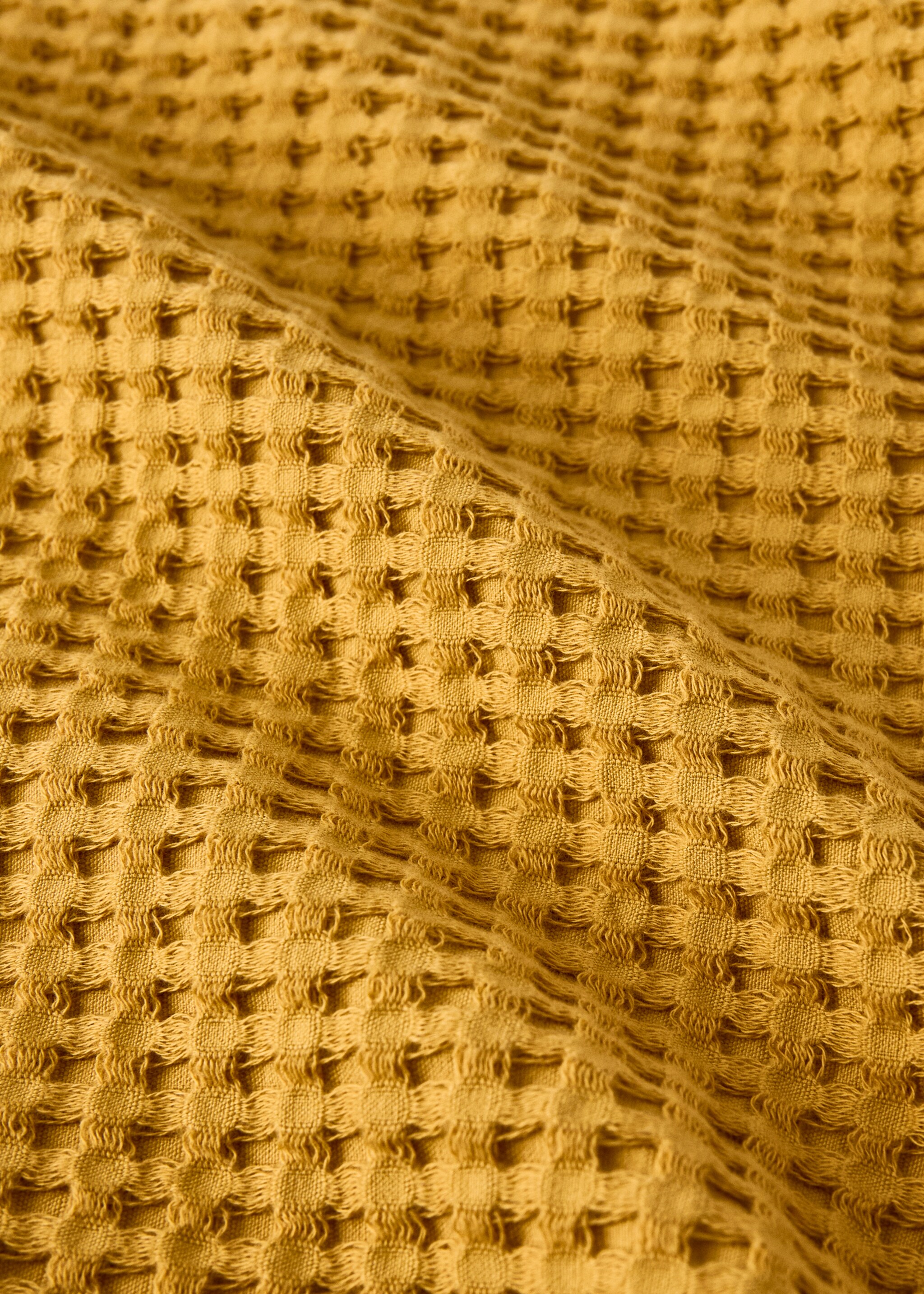 Children's waffle cotton washbasin towel - Details of the article 2, Mustard. Ref: 17021625-00.