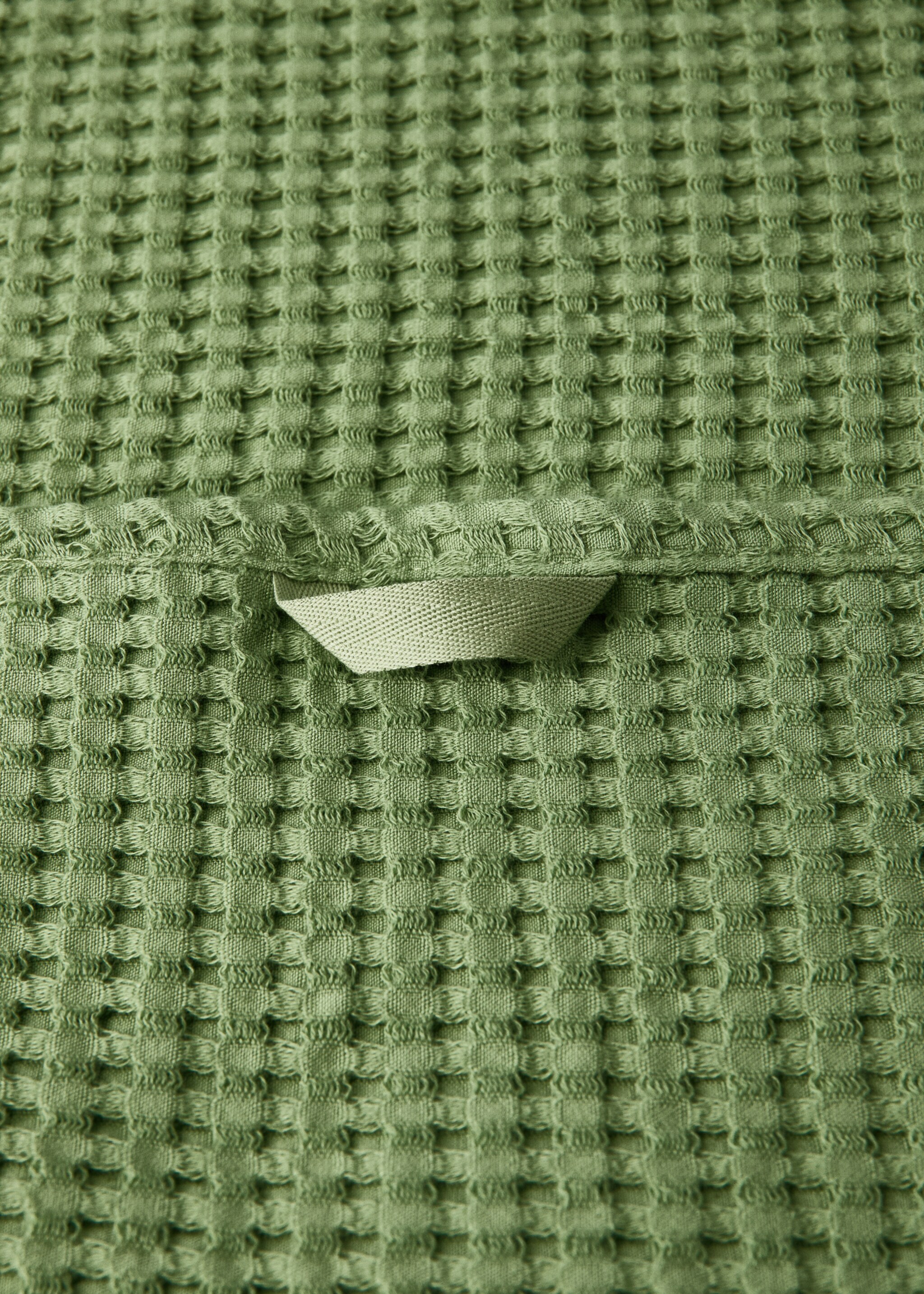 Children's waffle cotton shower towel - Details of the article 2, Green. Ref: 17021626-00.