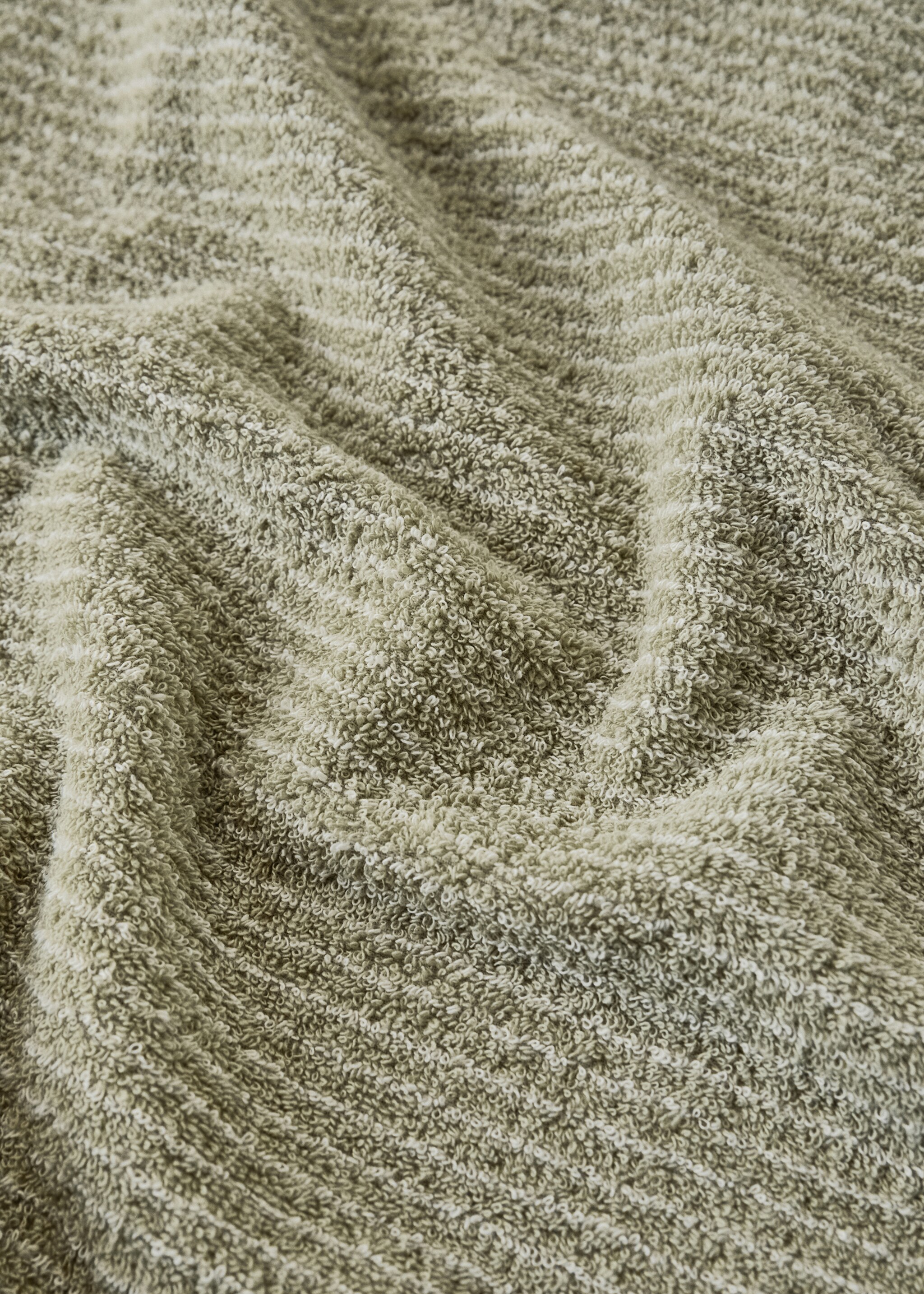 Children's cotton striped bath towel - Details of the article 2, Green. Ref: 17021630-00.