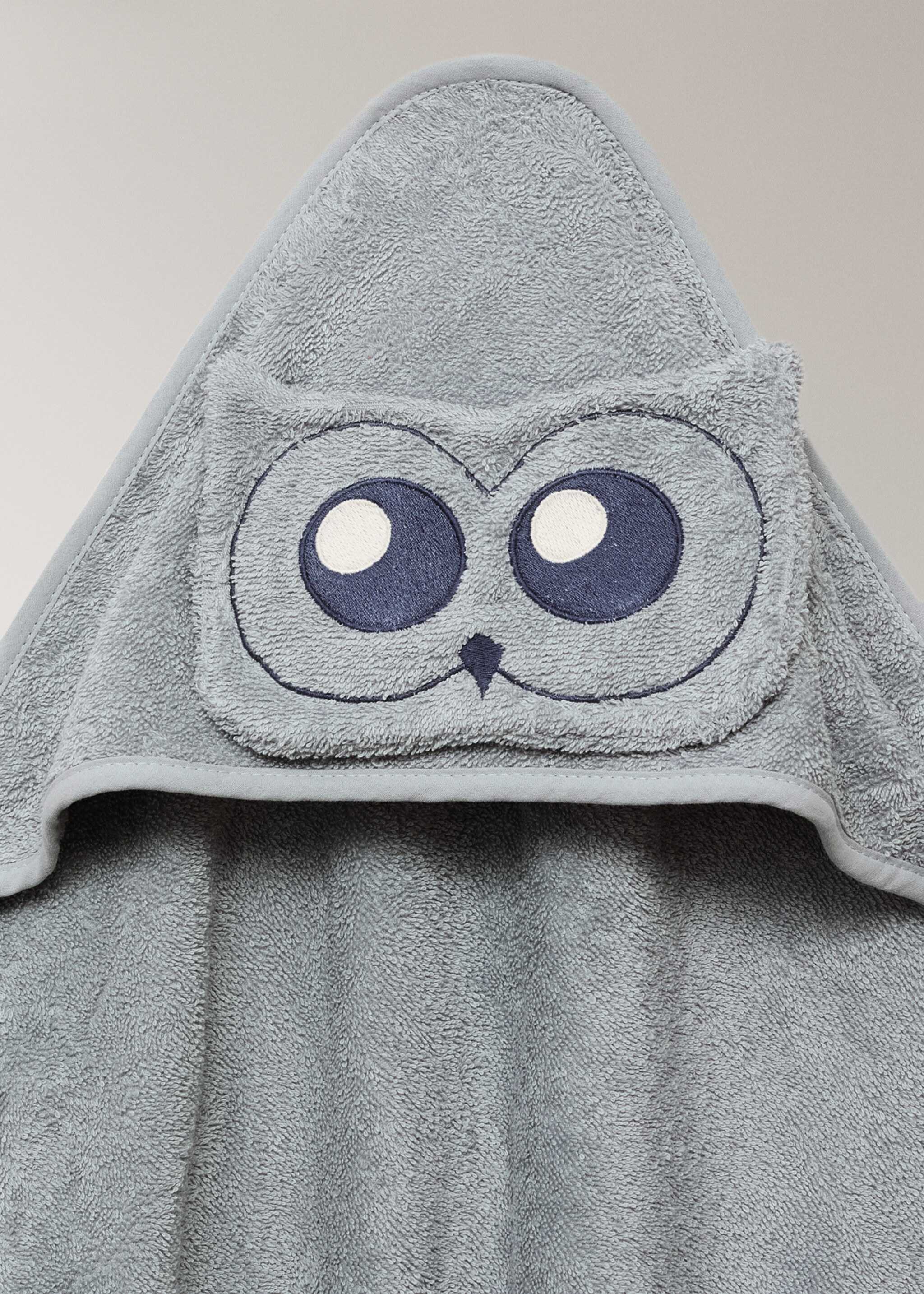 Children's terry cotton bath towel with owl design - Details of the article 4