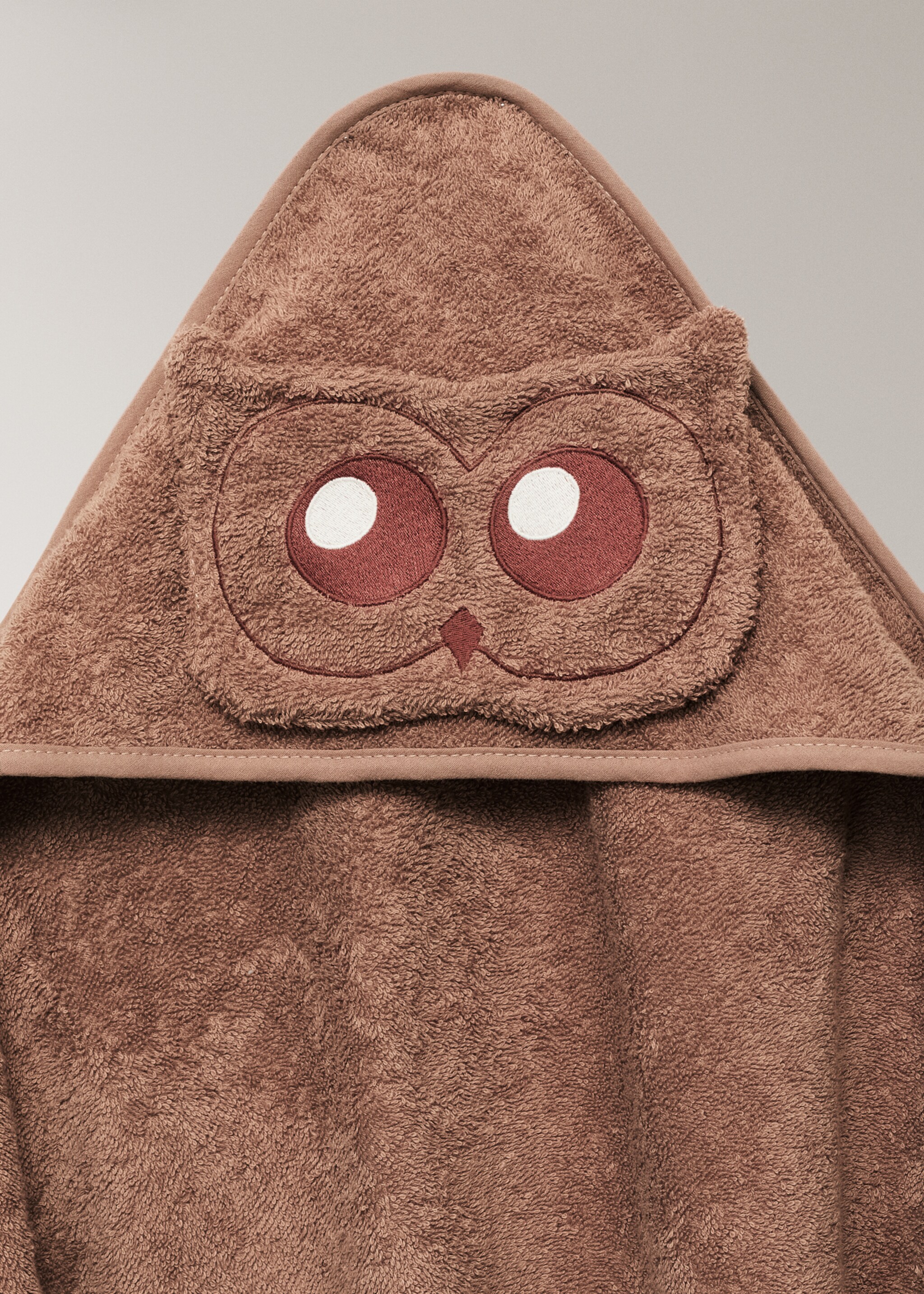 Children's terry bath cape with owl design - Details of the article 4, Pink. Ref: 17021634-00.