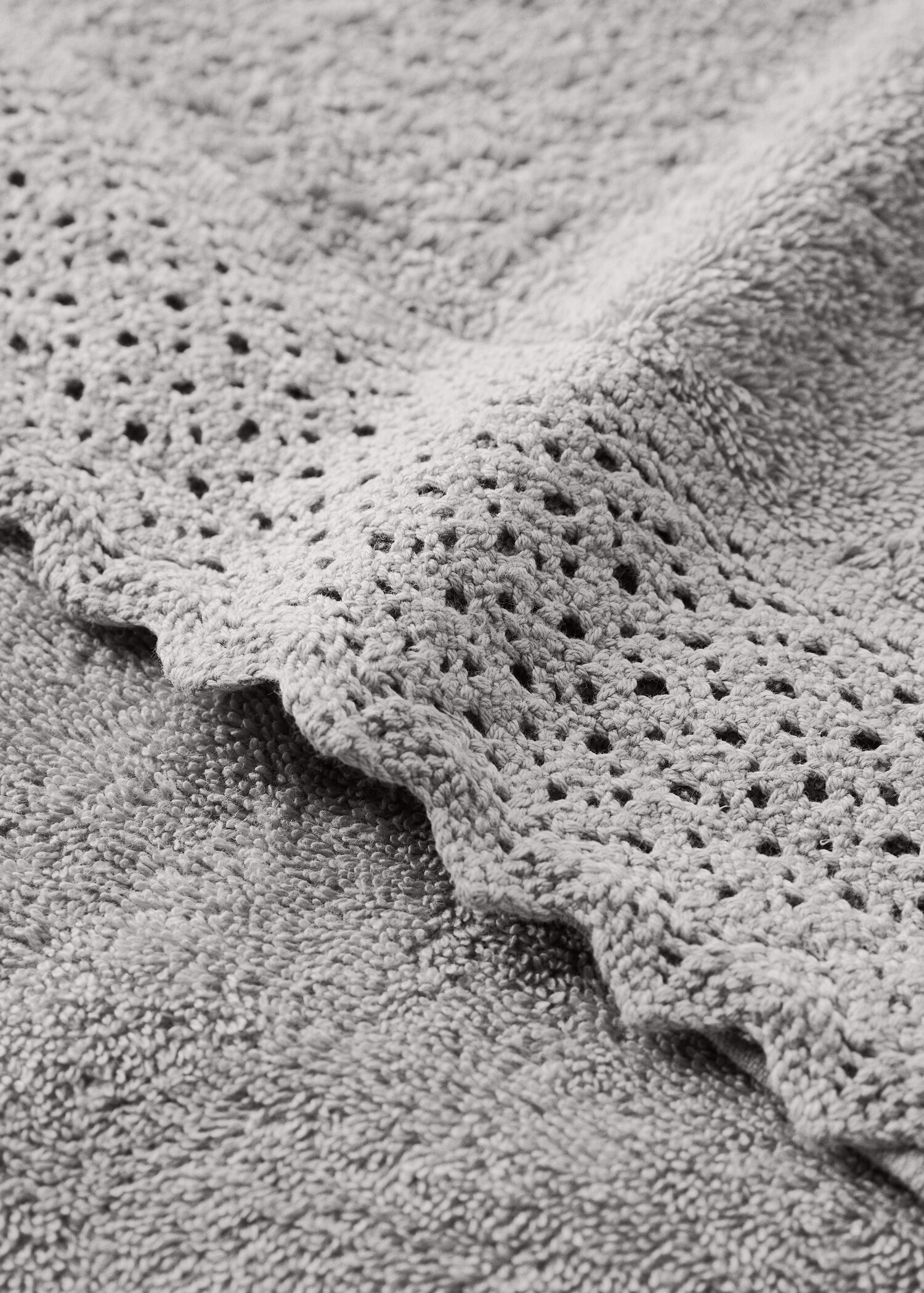 Towel romantic - Details of the article 1