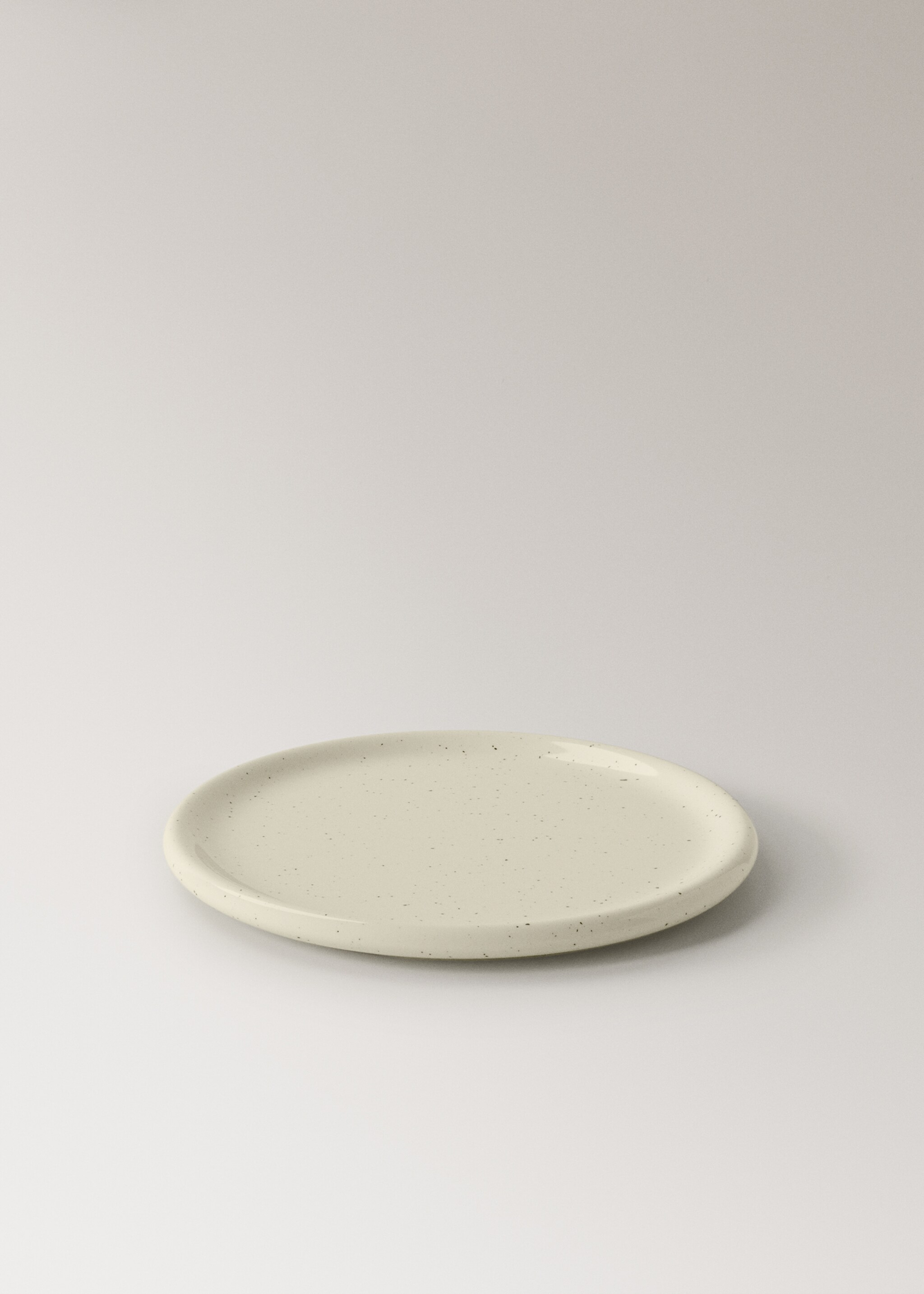 Grey polka dot bread plate - Details of the article 1, Off White. Ref: 17022040-00.