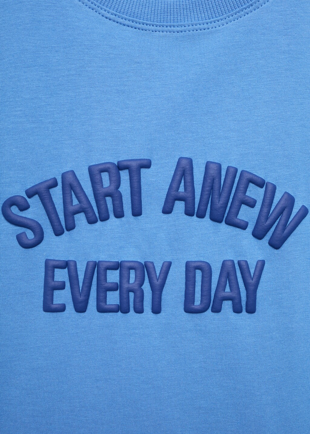 Embossed design T-shirt