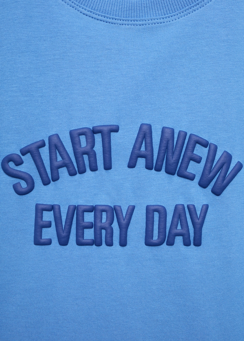 Embossed design T-shirt