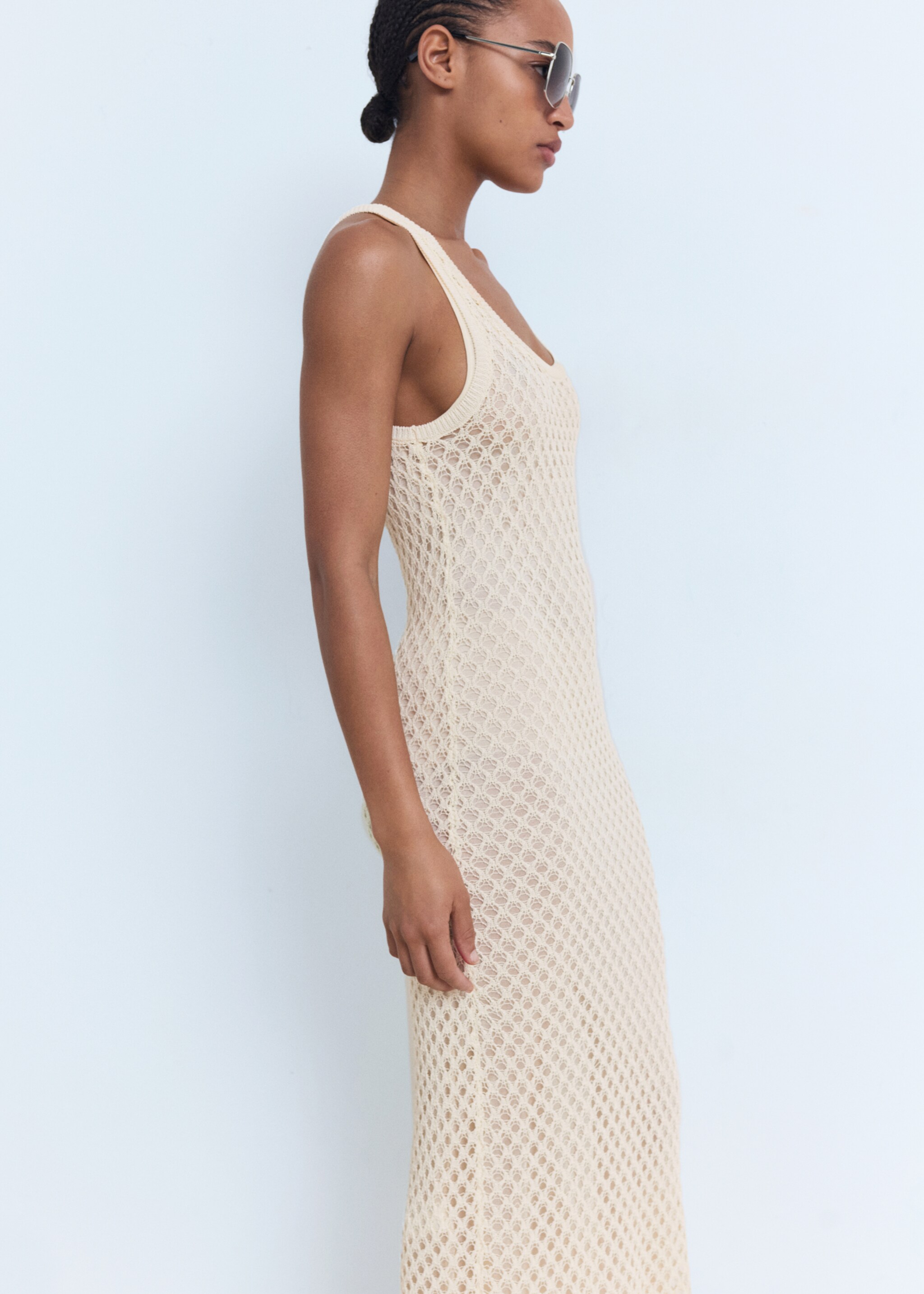 Robe longue crochet - Plan moyen