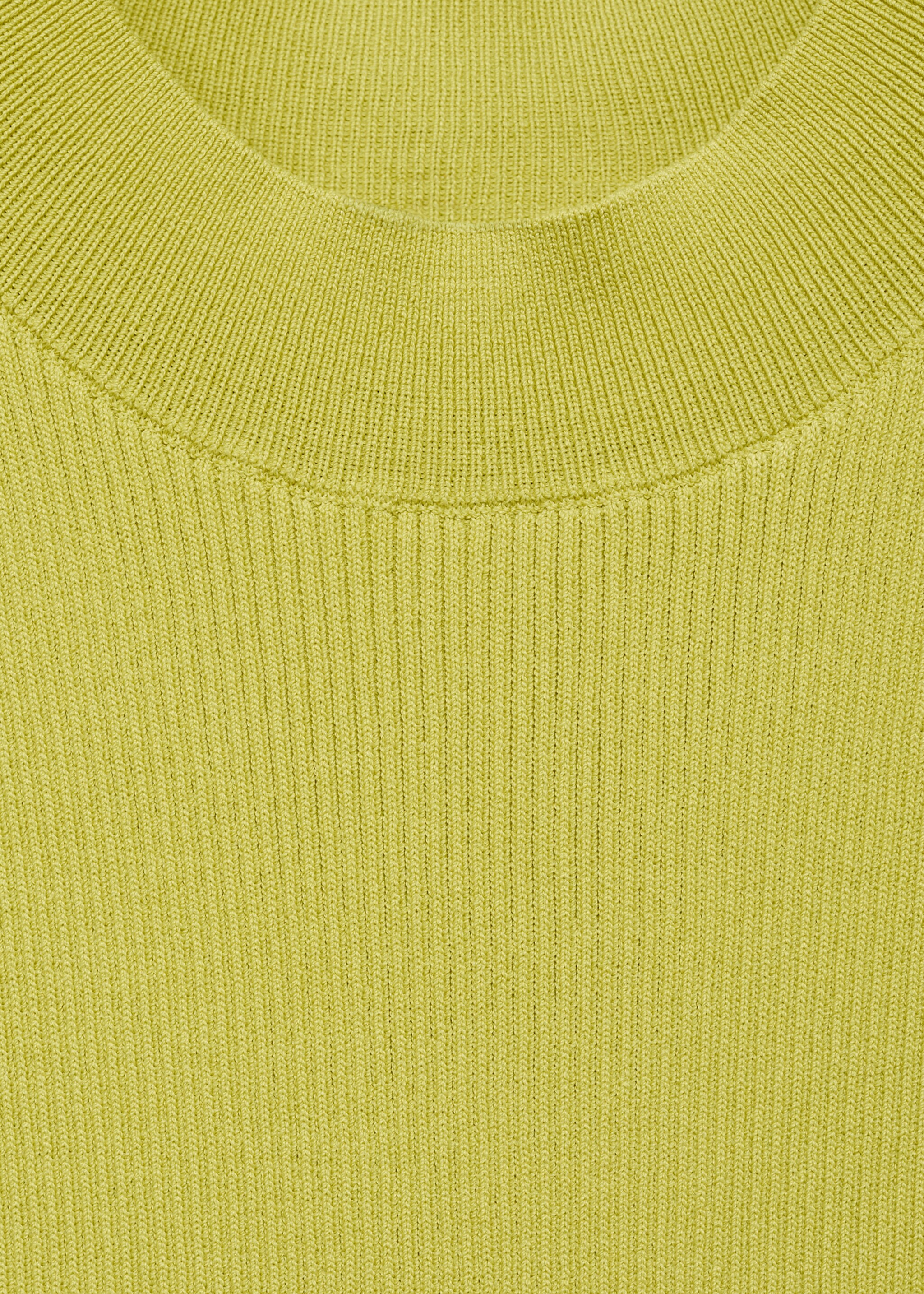 Strick-Top mit Rippstruktur - Detail des Artikels 8