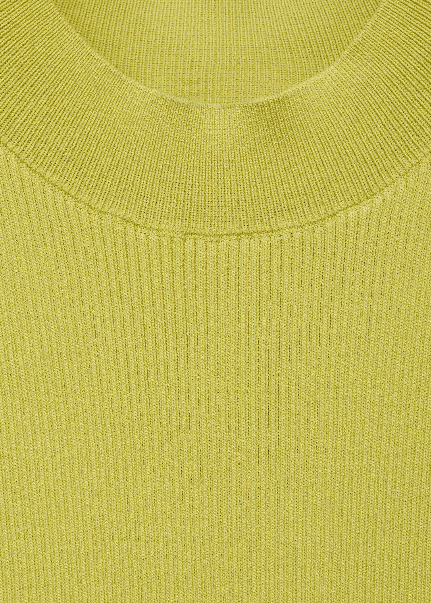 Strick-Top mit Rippstruktur - Detail des Artikels 8