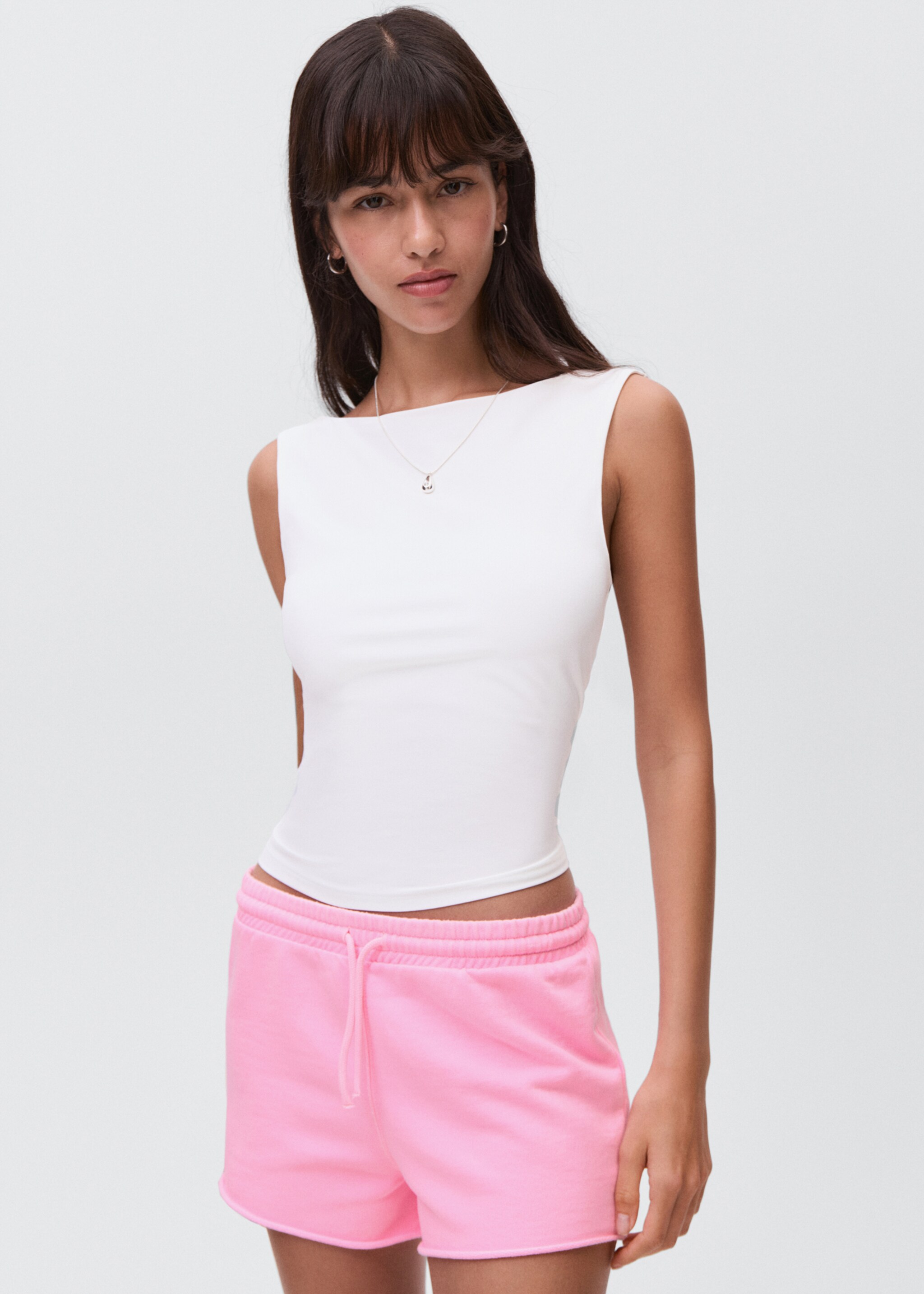 Top liso tirantes - Plano medio, Blanco roto. Ref: 17022907-00.