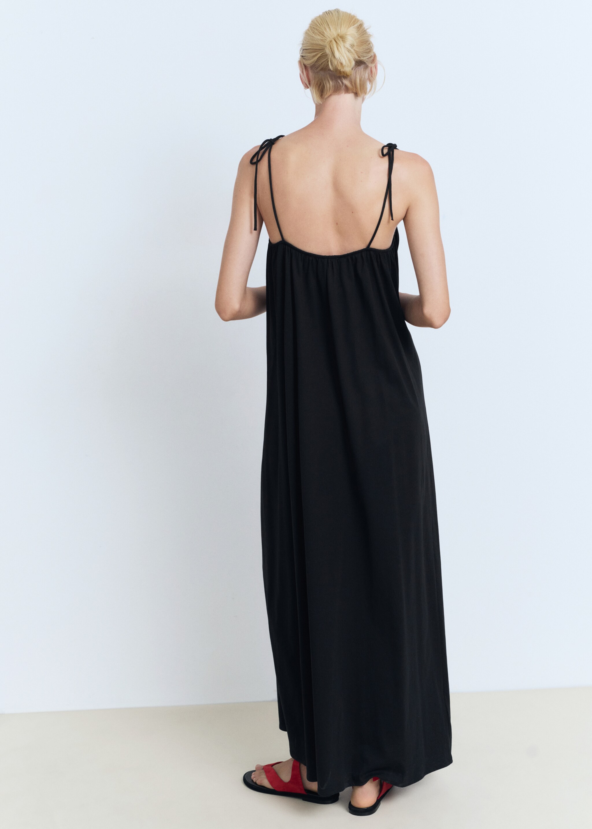 Vestido de algodão com laços - Verso do artigo