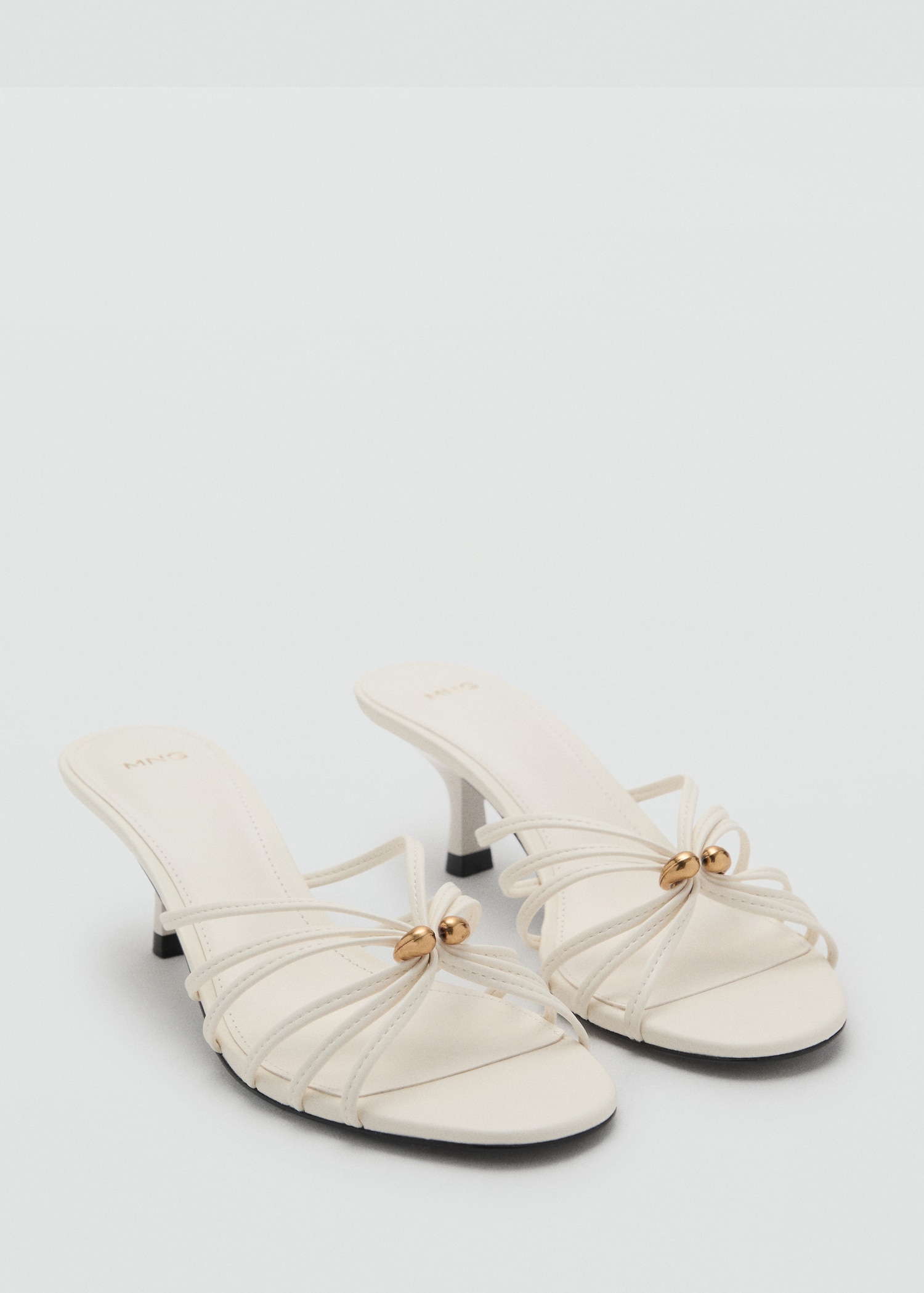 Kitten heel sandal with metallic detail - Medium plane