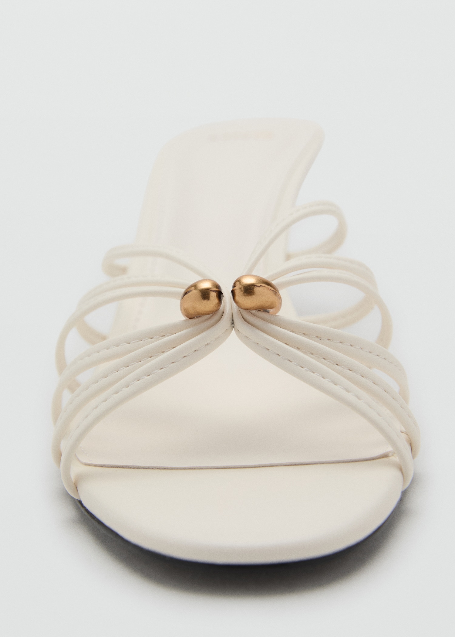 Kitten heel sandal with metallic detail - Details of the article 3