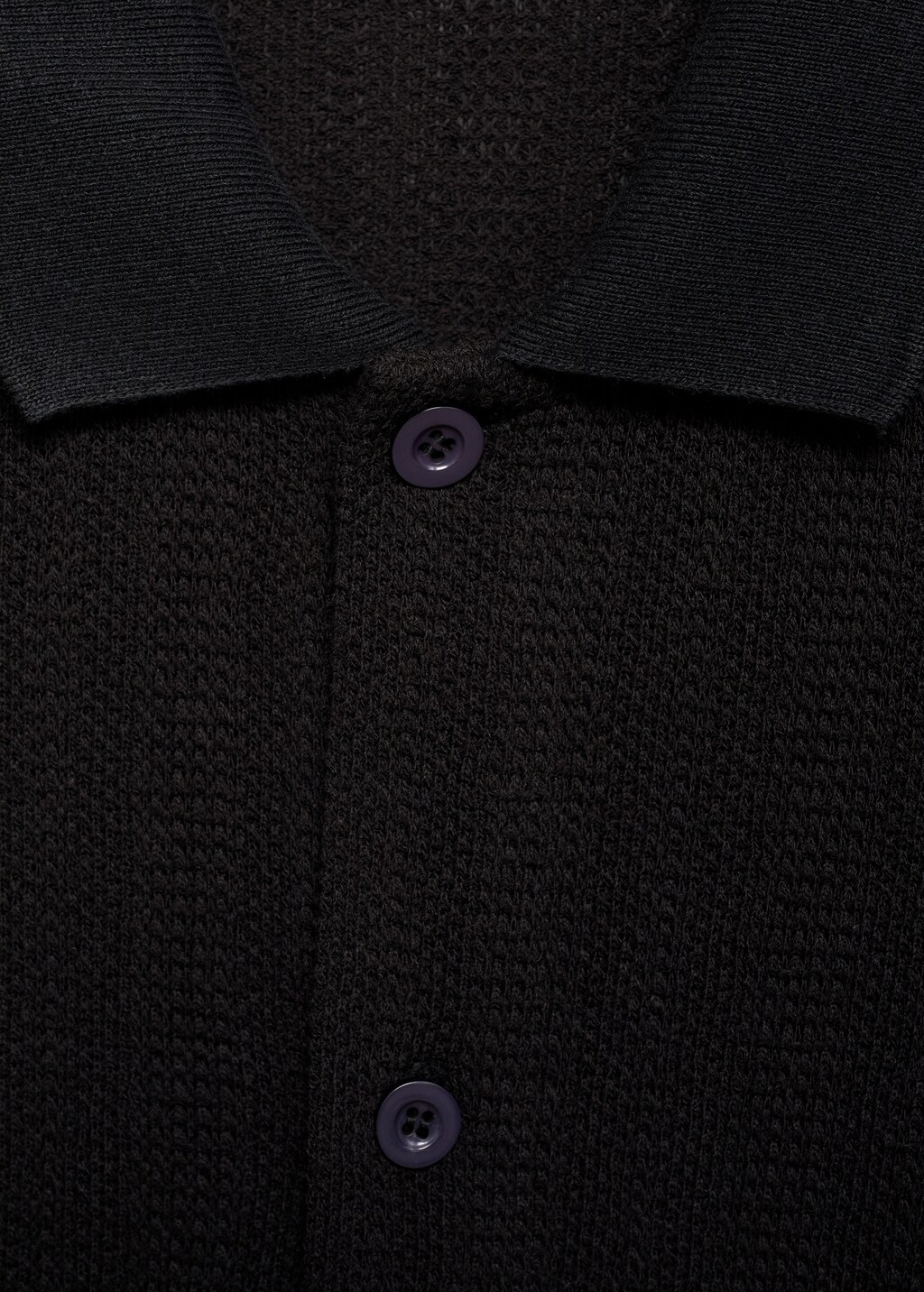 Structured knitted shirt