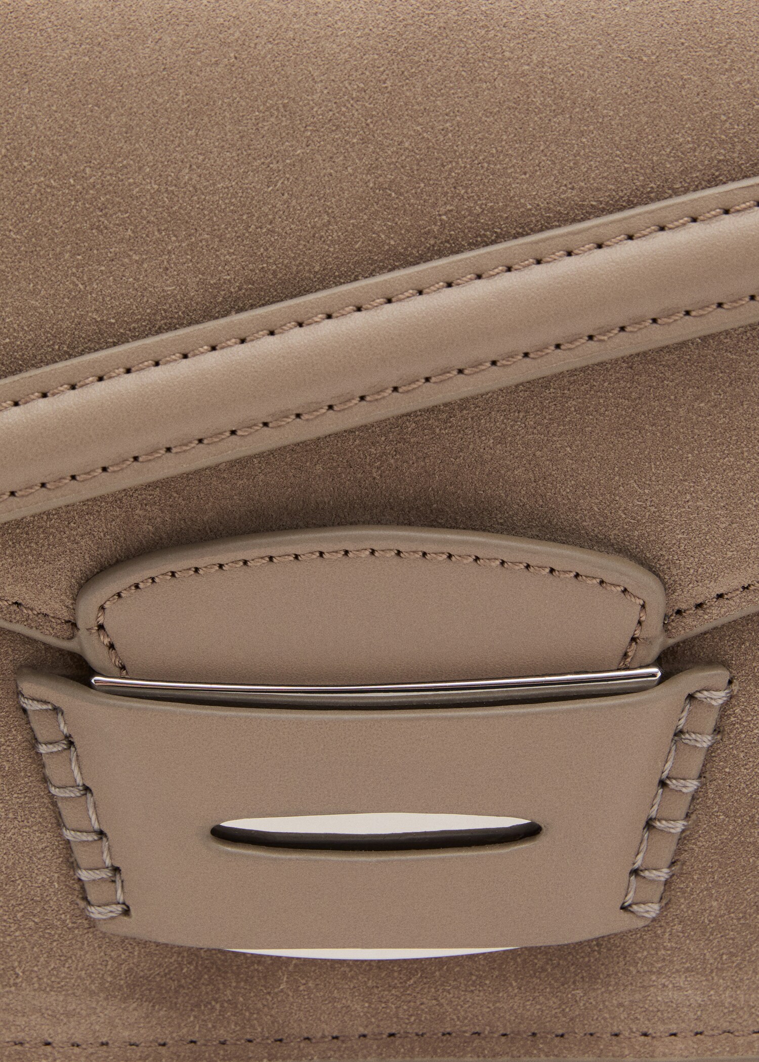 Schultertasche aus Rauleder - Detail des Artikels 2