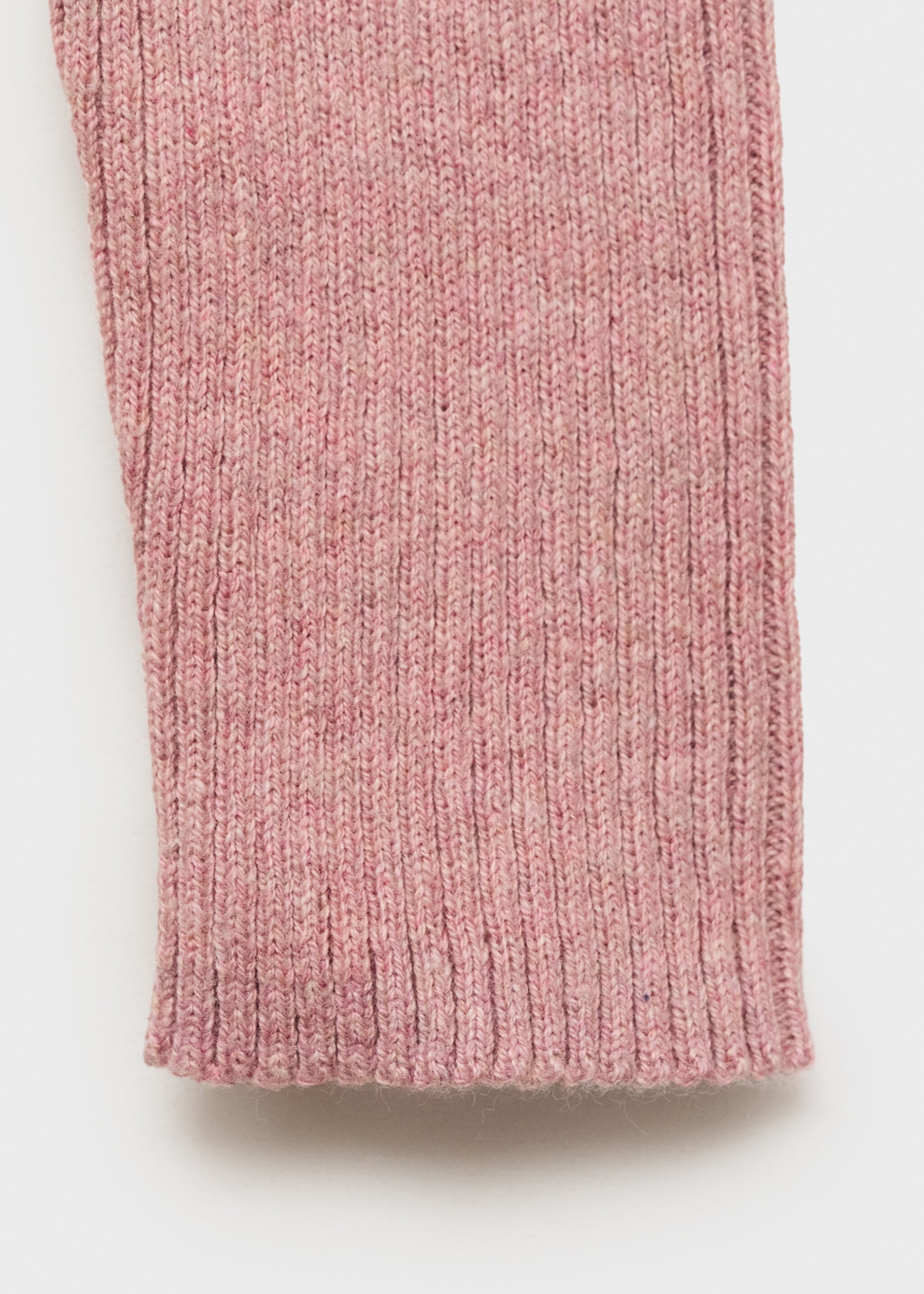 Ribbed sweater with buttons - Details of the article 8