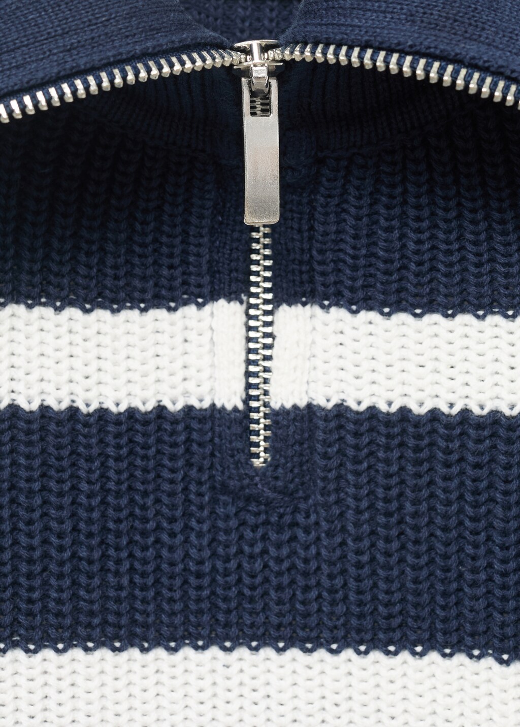 Knitted sweater with perkins neck