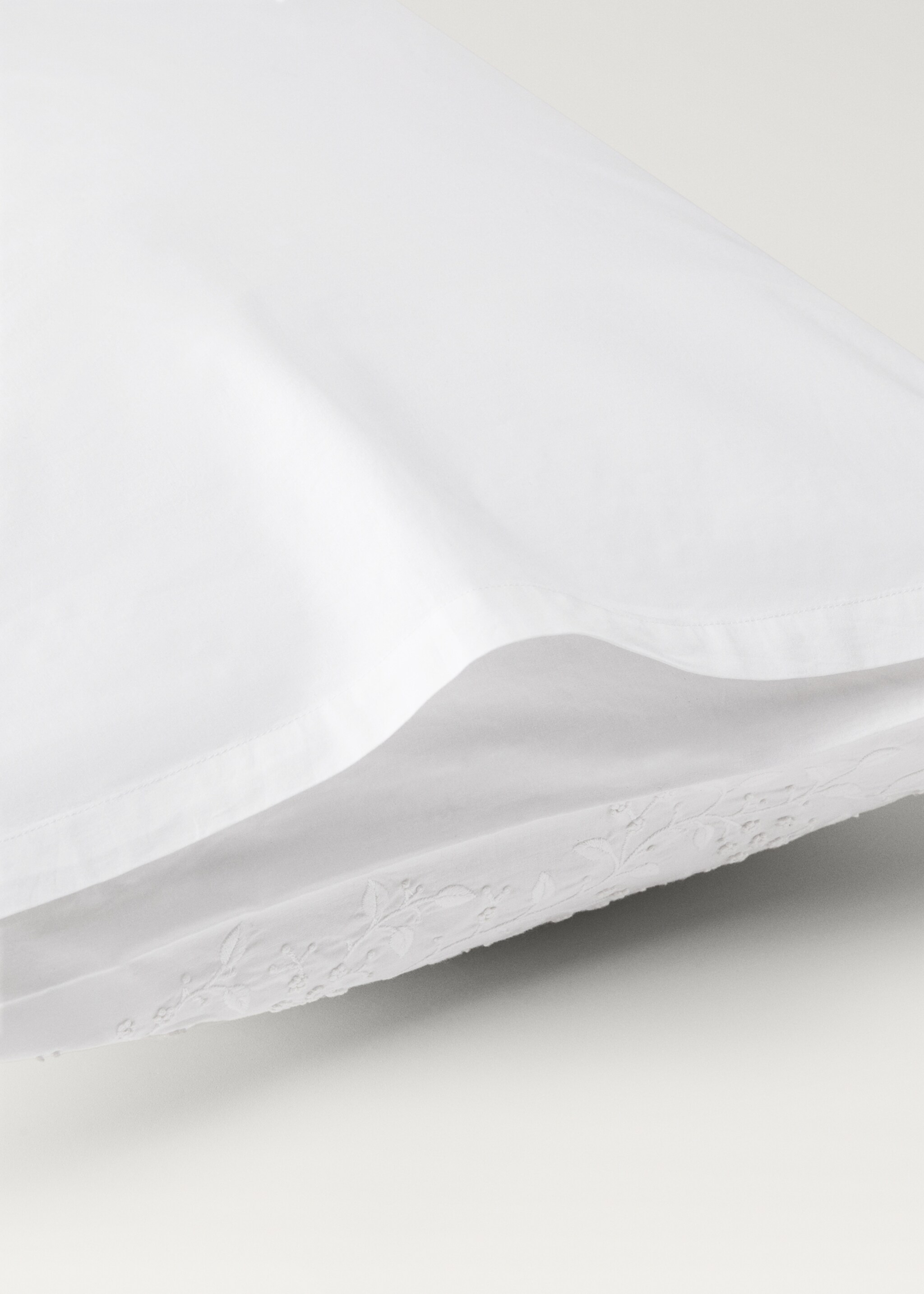 Taie d'oreiller en percale de coton broderie fleur 50x75 cm - Détail de l'article 2
