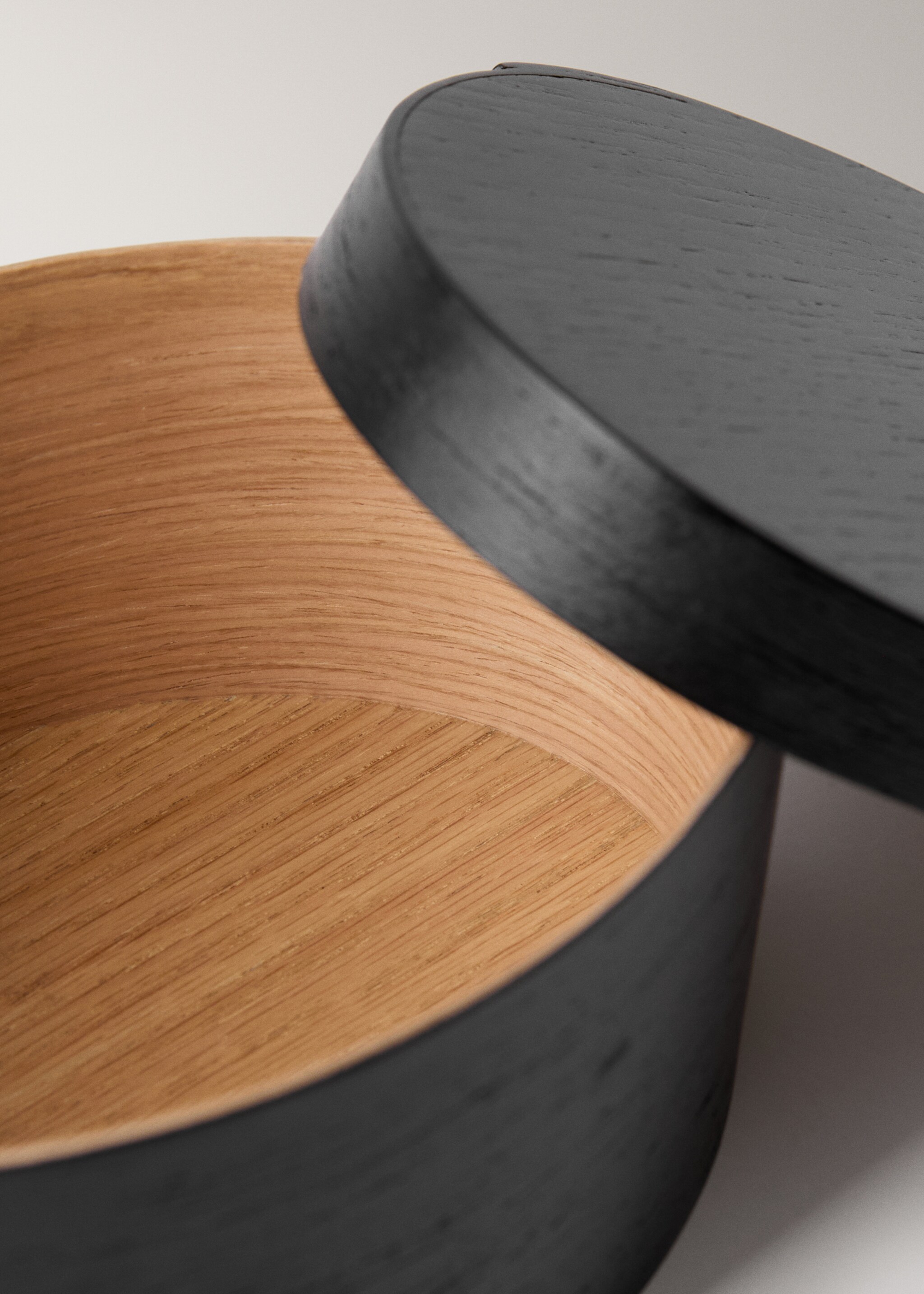 Kleine ovale Holzschachtel - Detail des Artikels 3, Schwarz. Ref: 17023315-00.