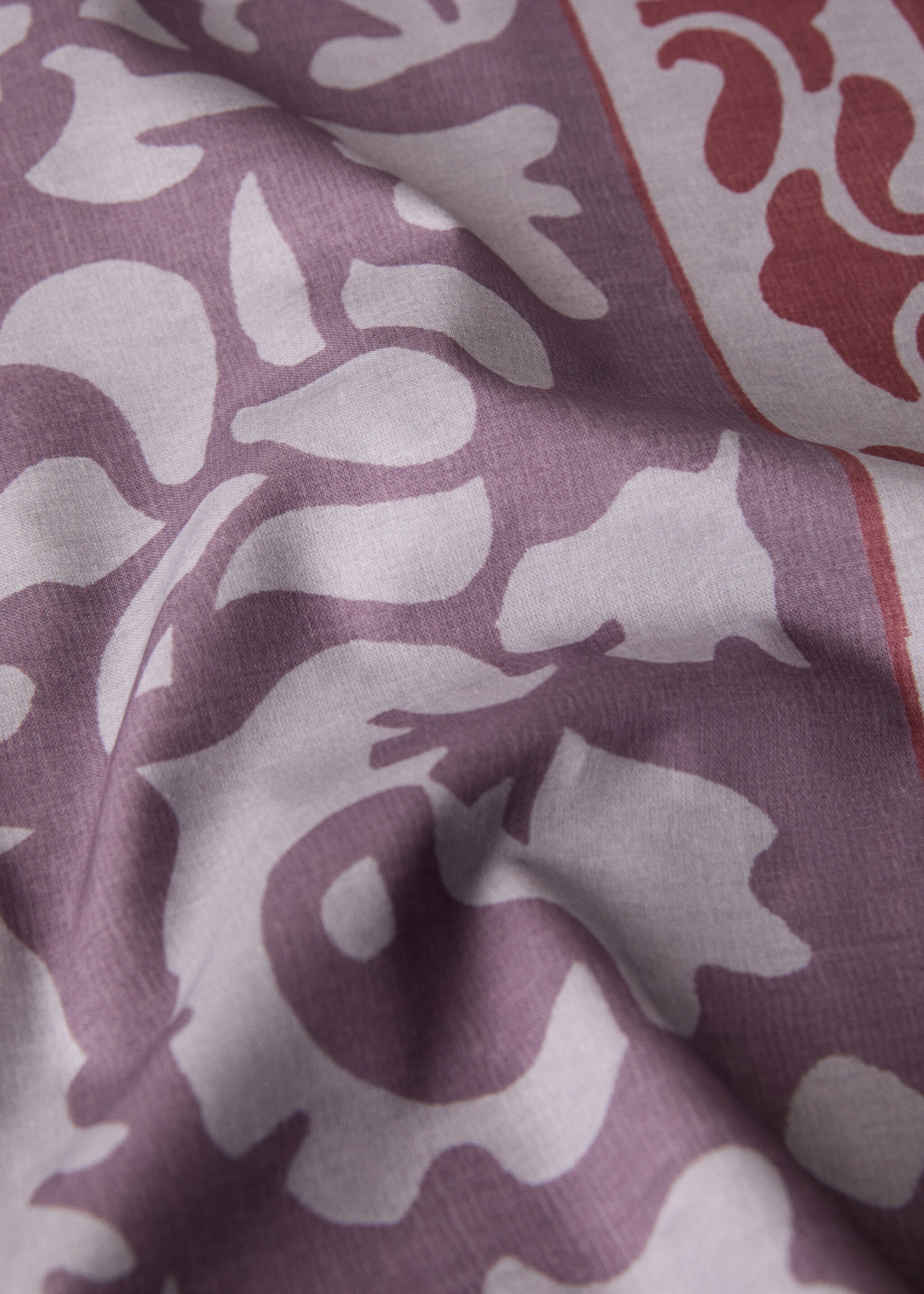 Tablecloth keramos - Details of the article 2, Plum. Ref: 17023328-00.